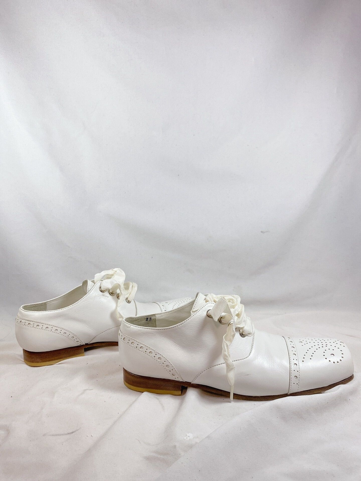 Tricot Comme des Garçons White Lace-Up Shoes