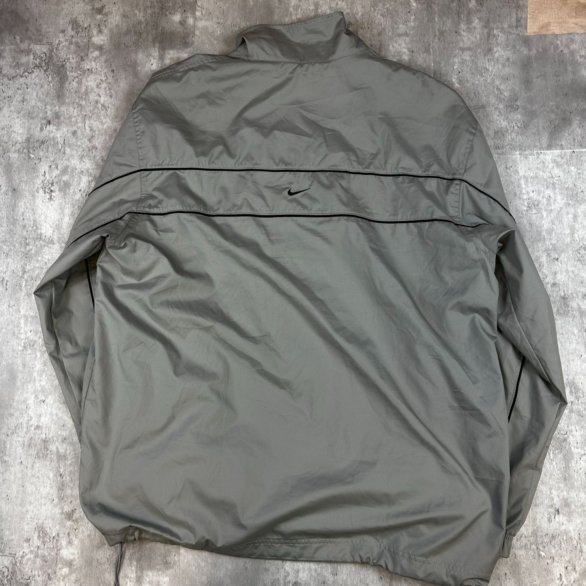 Nike Nike Gray Lightweight Full-Zip Windbreaker Jacket XL Size US XL / EU 56 / 4 - 2 Thumbnail