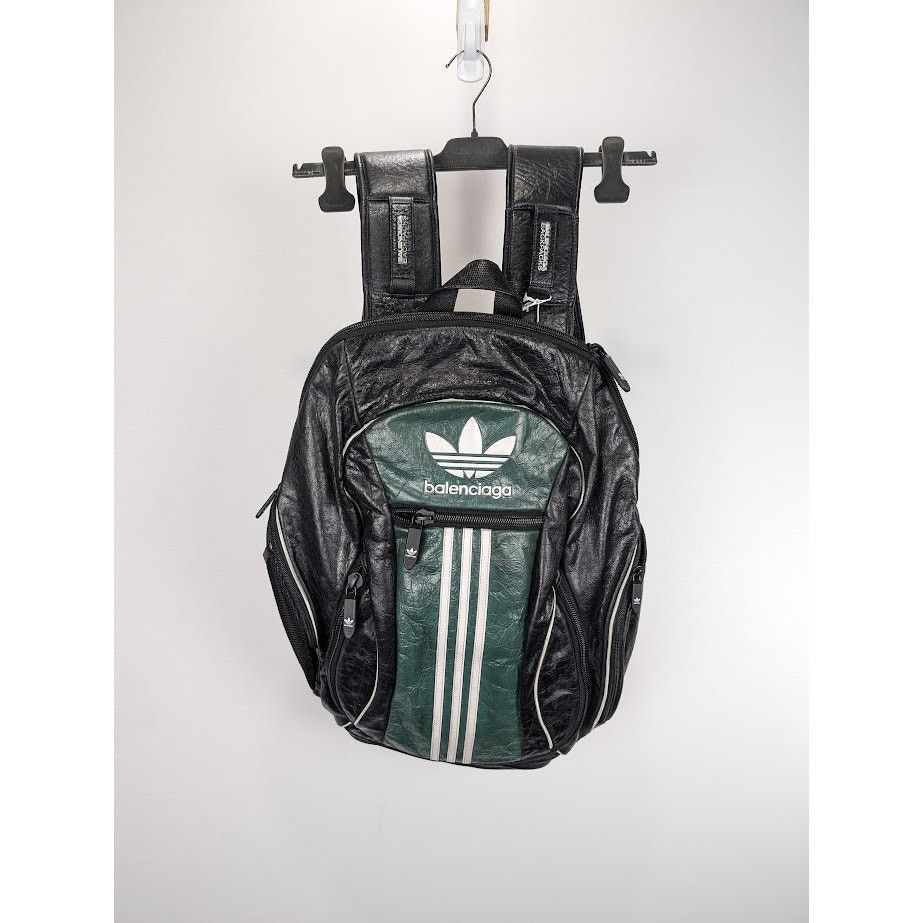 BALENCIAGA　adidas　ラージバックパック Balenciaga Adidas Leather Backpack Black Green Sz.L – FyouGrails