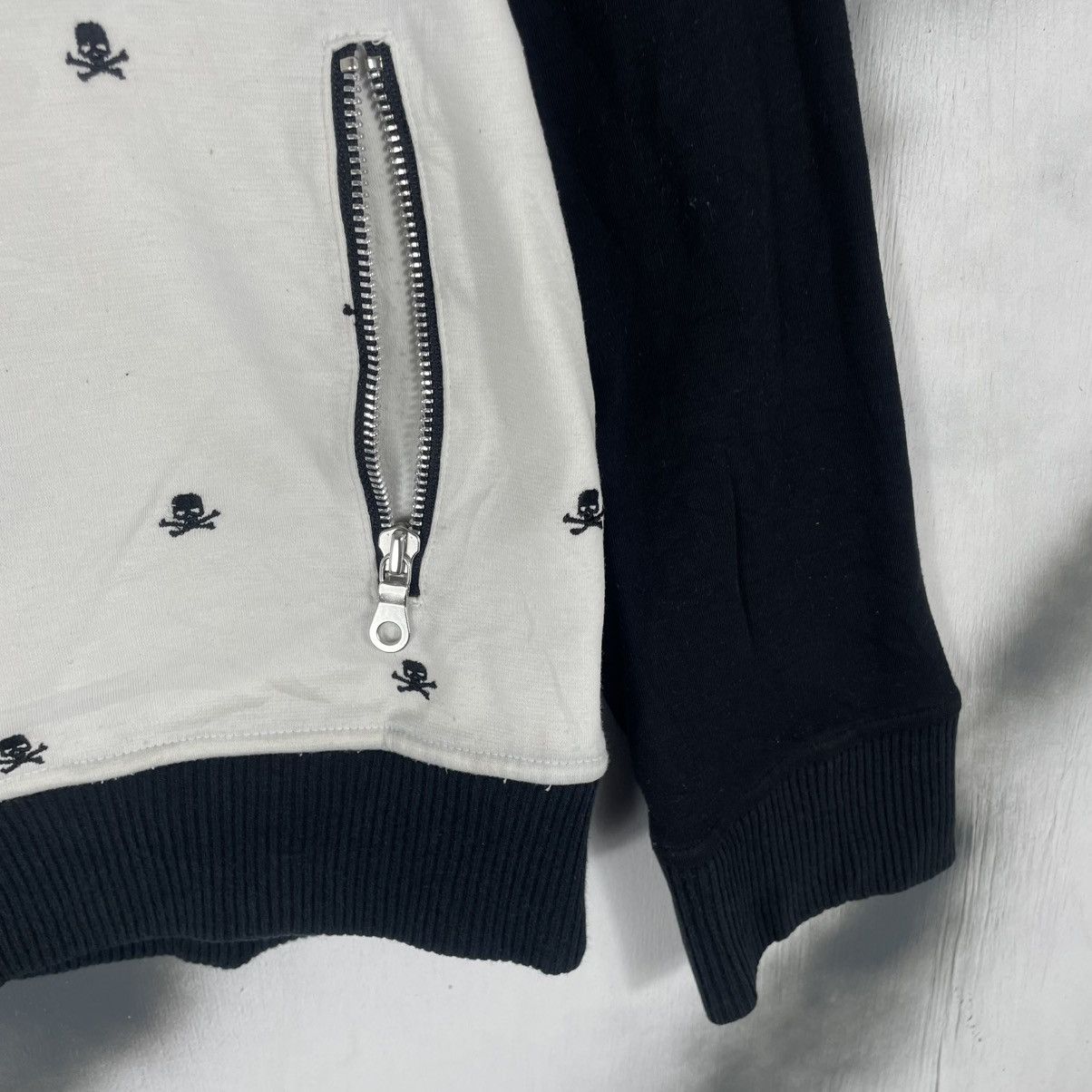 Michel Klein Michel Klein Homme Knitted Skull Sweater Size US M / EU 48-50 / 2 - 4 Thumbnail