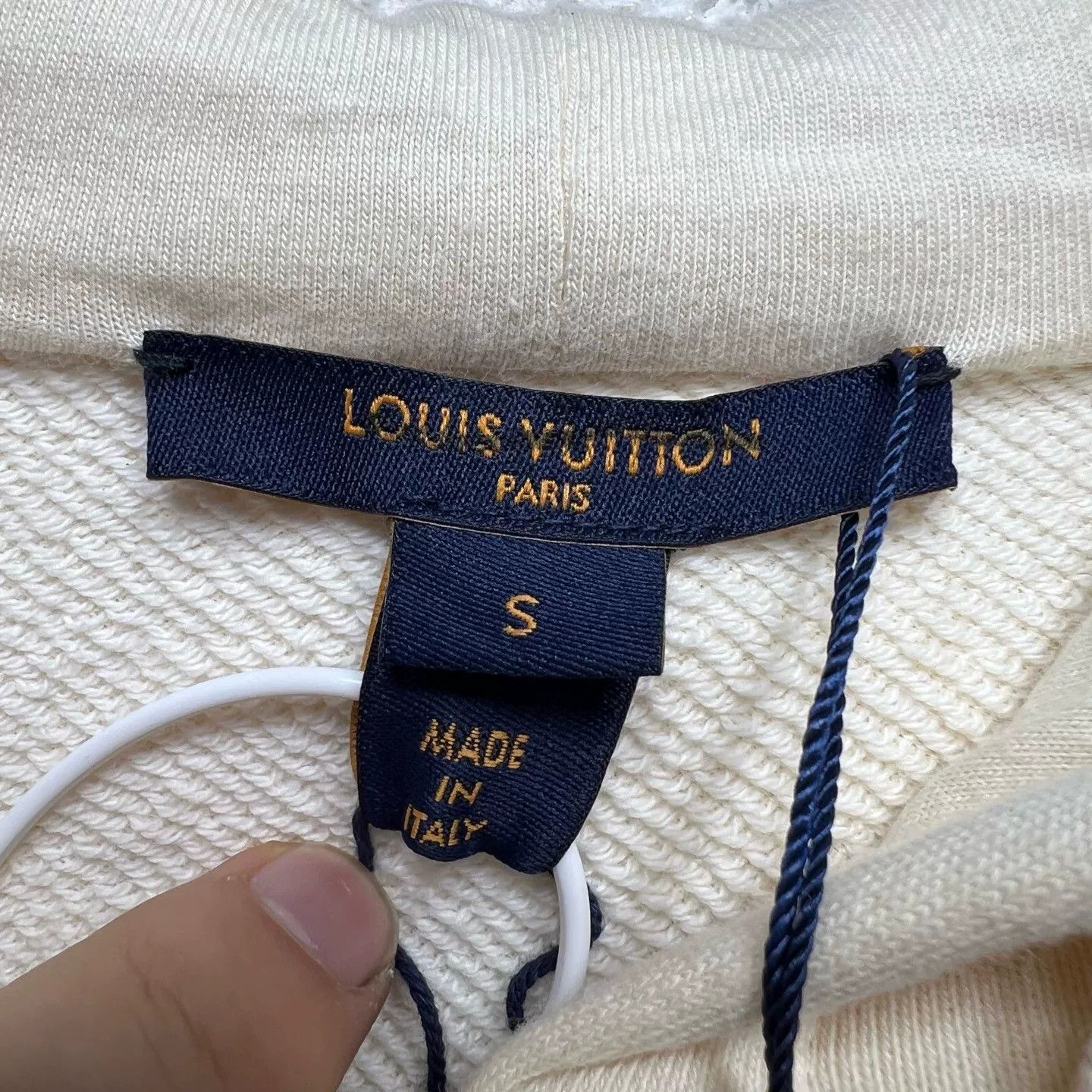 Louis Vuitton louis vuitton embroidered logo hoodie S size Size US S / EU 44-46 / 1 - 3 Thumbnail