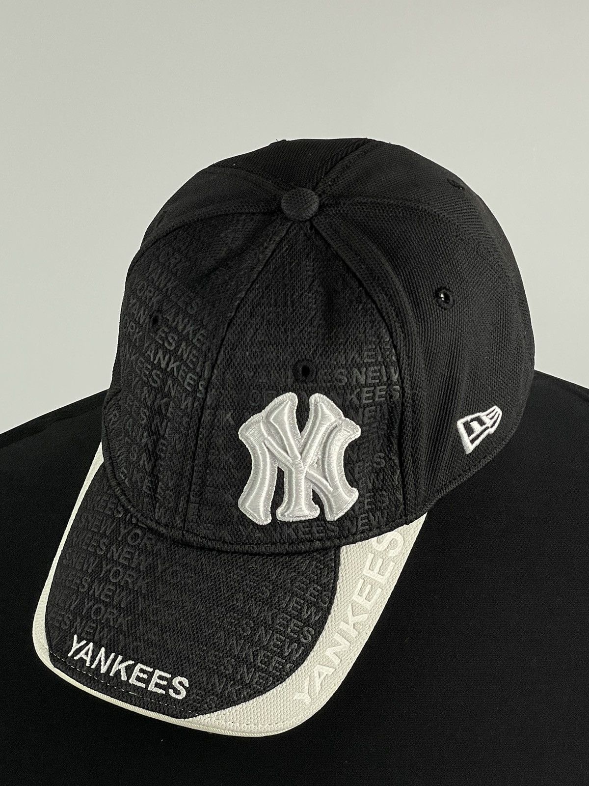 New Era × New York Yankees × Vintage Vintage New Era Yankees New York Cap Rare Hat Size ONE SIZE - 2 Thumbnail