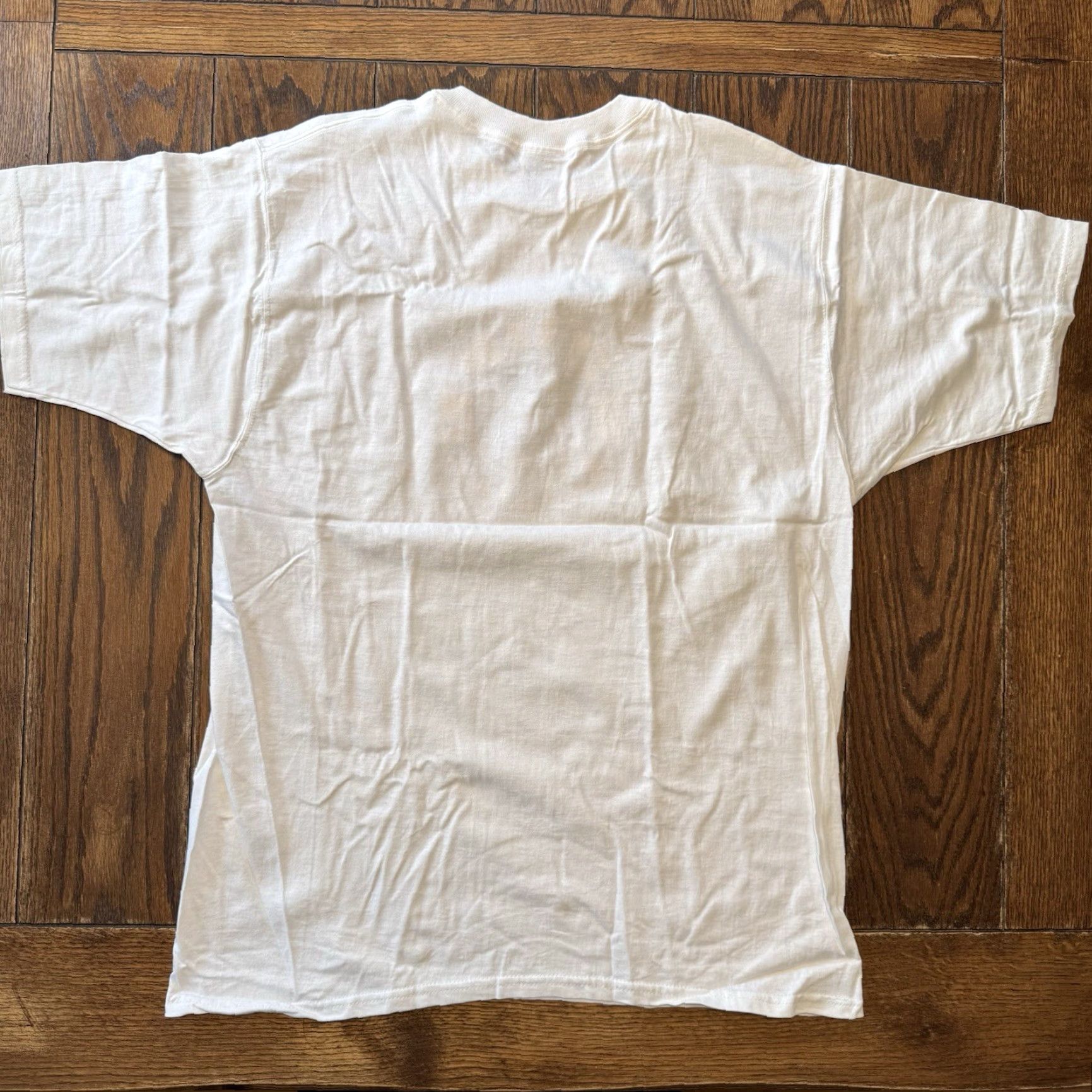 Fruit Of The Loom VINTAGE Bud Light Beer Party Passport T Shirt Men's XL White Shirt Size US XL / EU 56 / 4 - 5 Thumbnail