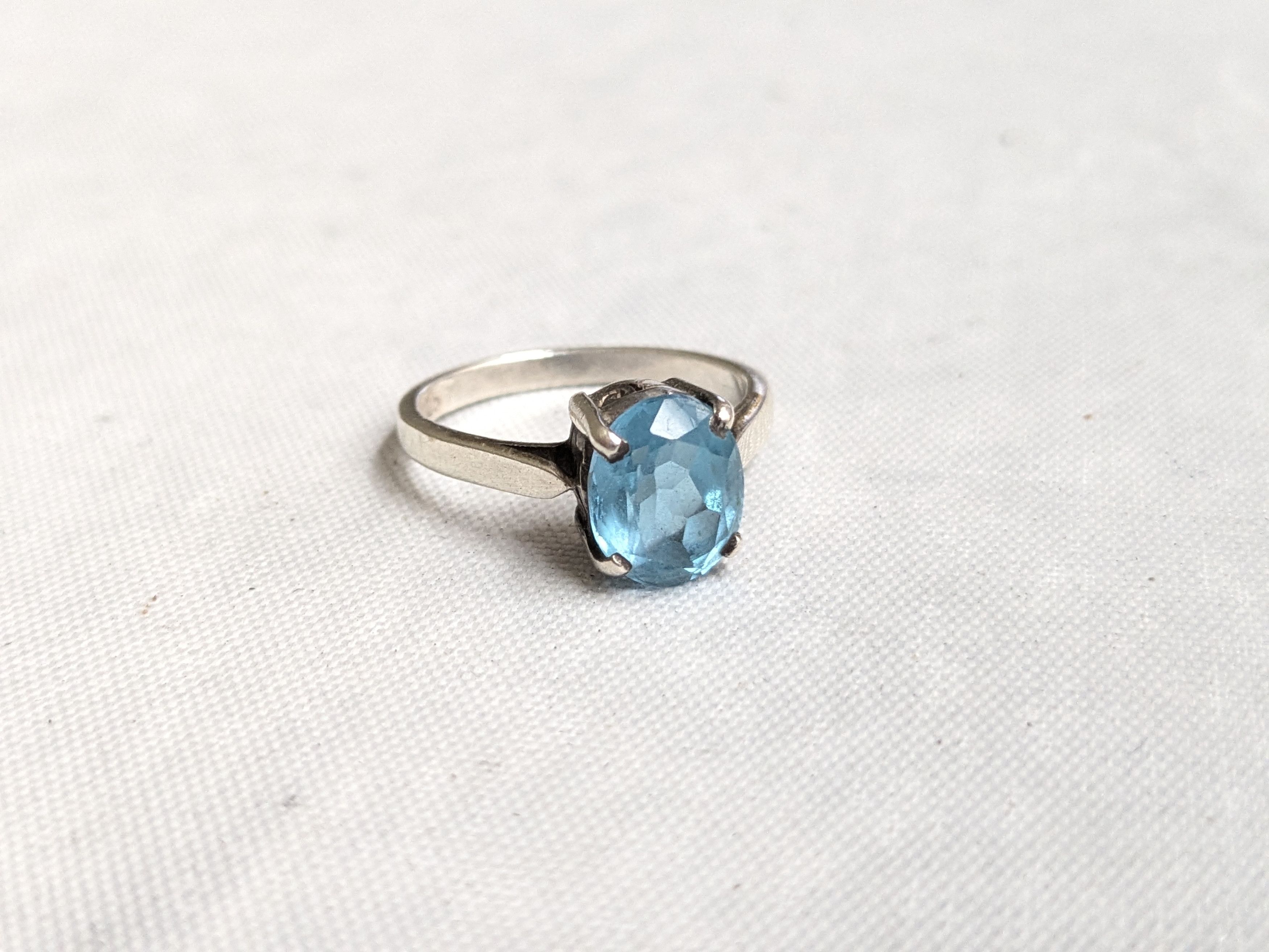 Jewelry Sterling Silver Ring Blue Topaz Size 7.5 Size ONE SIZE - 1 Thumbnail