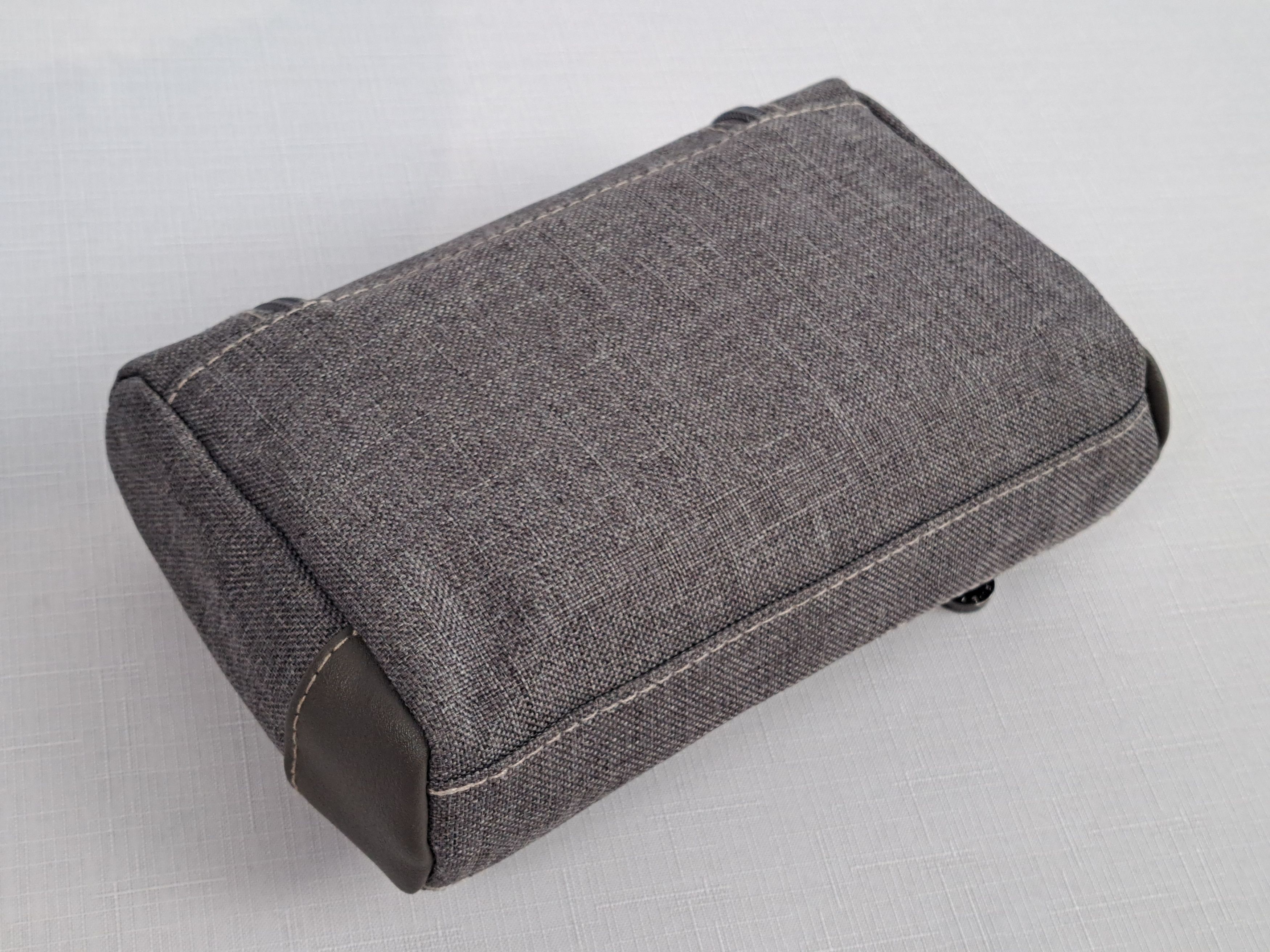 Bvlgari Bvlgari cosmetic travel/toilet bag. Size ONE SIZE - 5 Thumbnail