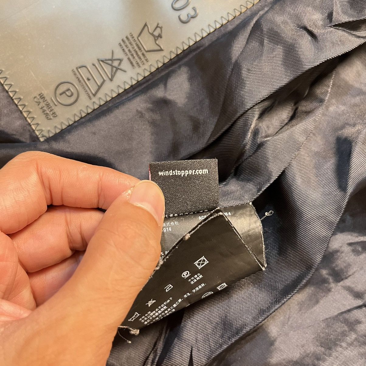 Prada Prada Luna Rossa Windstopper Gore Tex Jacket Size M / US 6-8 / IT 42-44 - 22 Thumbnail