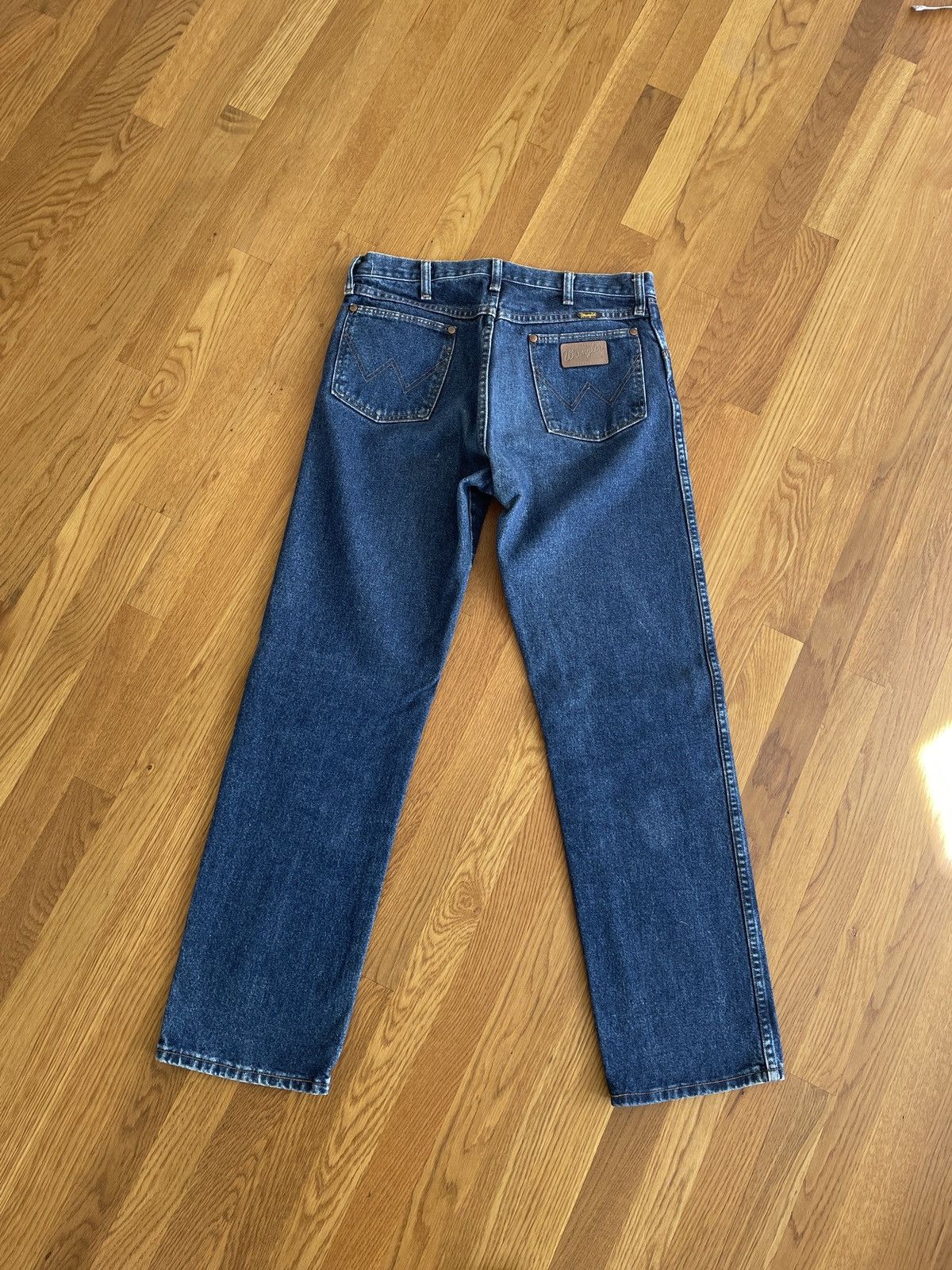 Wrangler Wrangler jeans Size US 32 / EU 48 - 2 Thumbnail