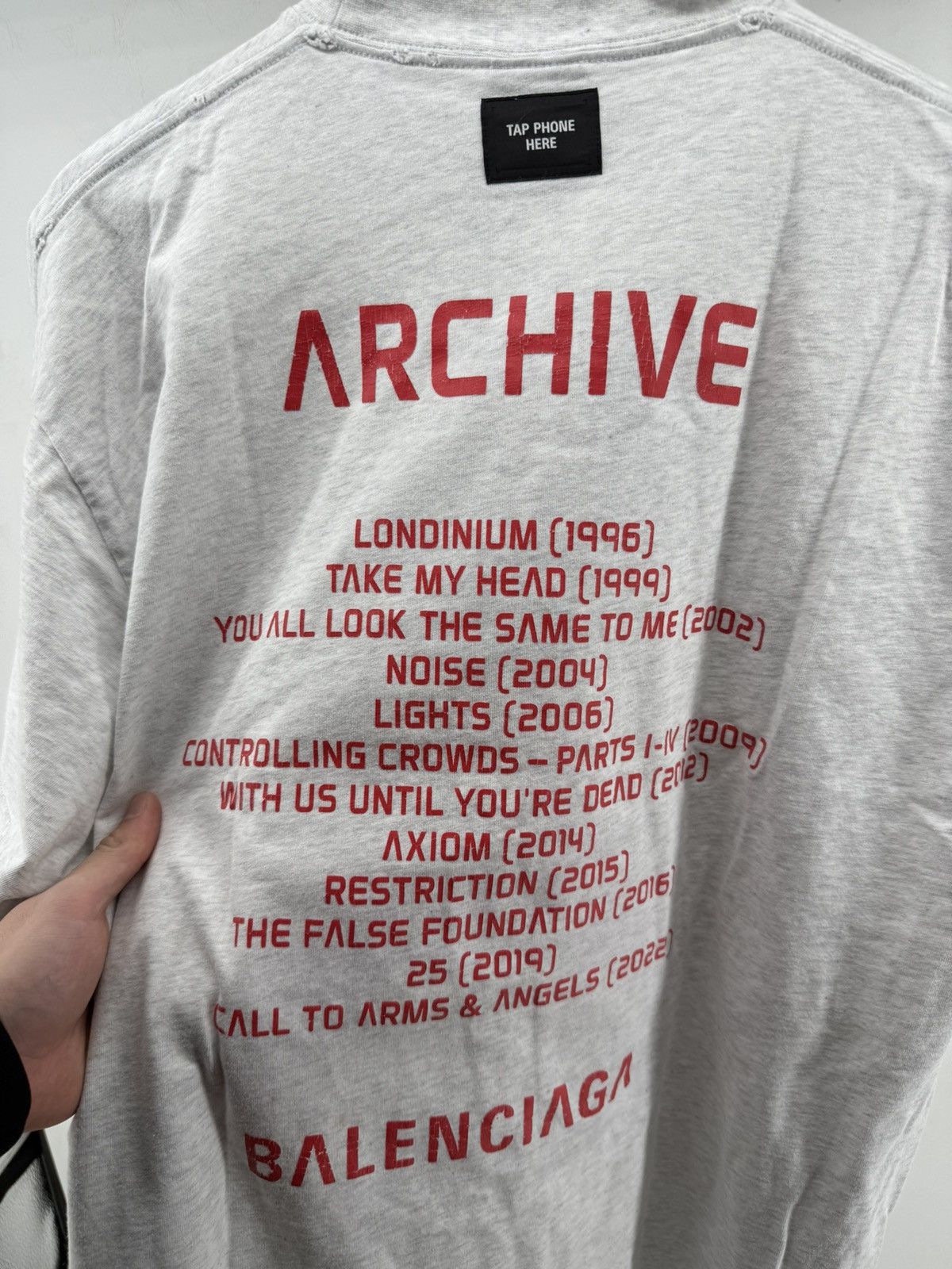 Balenciaga BNWT Balenciaga Archive Music Vintage Short Sleeve Shirt Size US M / EU 48-50 / 2 - 5 Thumbnail