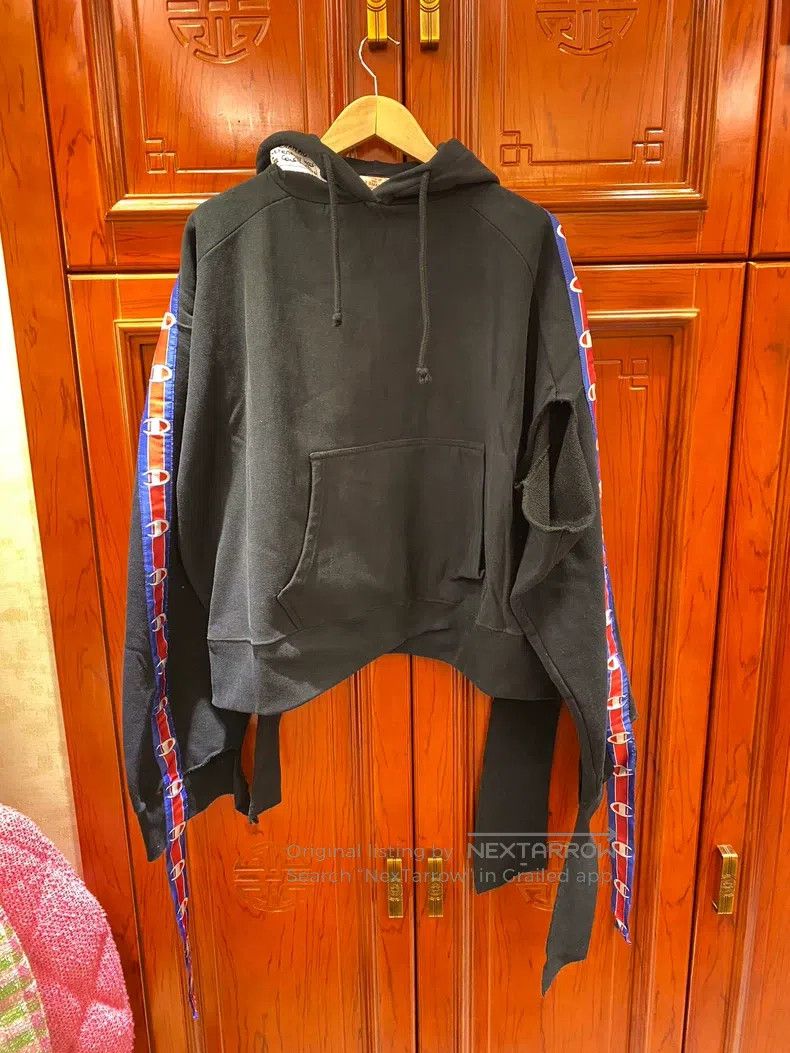 Vetements Vetements Black Ribbon Sweatshirt Size US XS / EU 42 / 0 - 1 Thumbnail