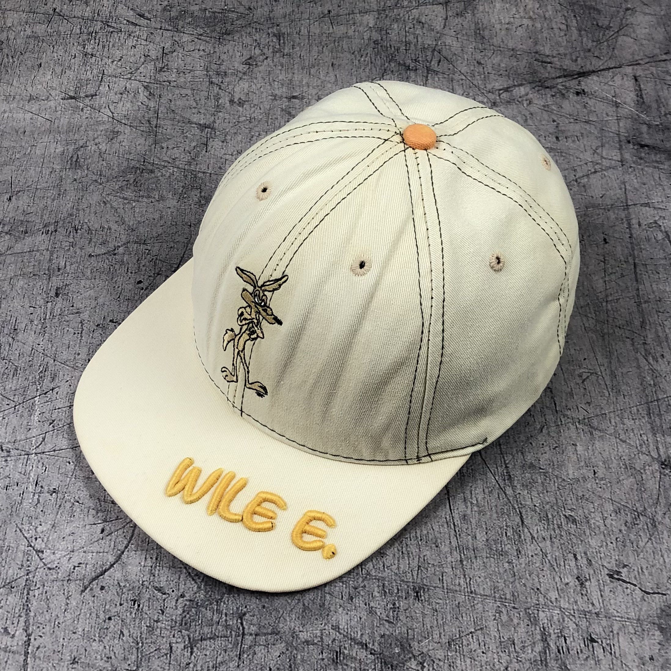 Warner Bros Vintage 1997 Wile Coyote USA Cap Size ONE SIZE - 2 Thumbnail