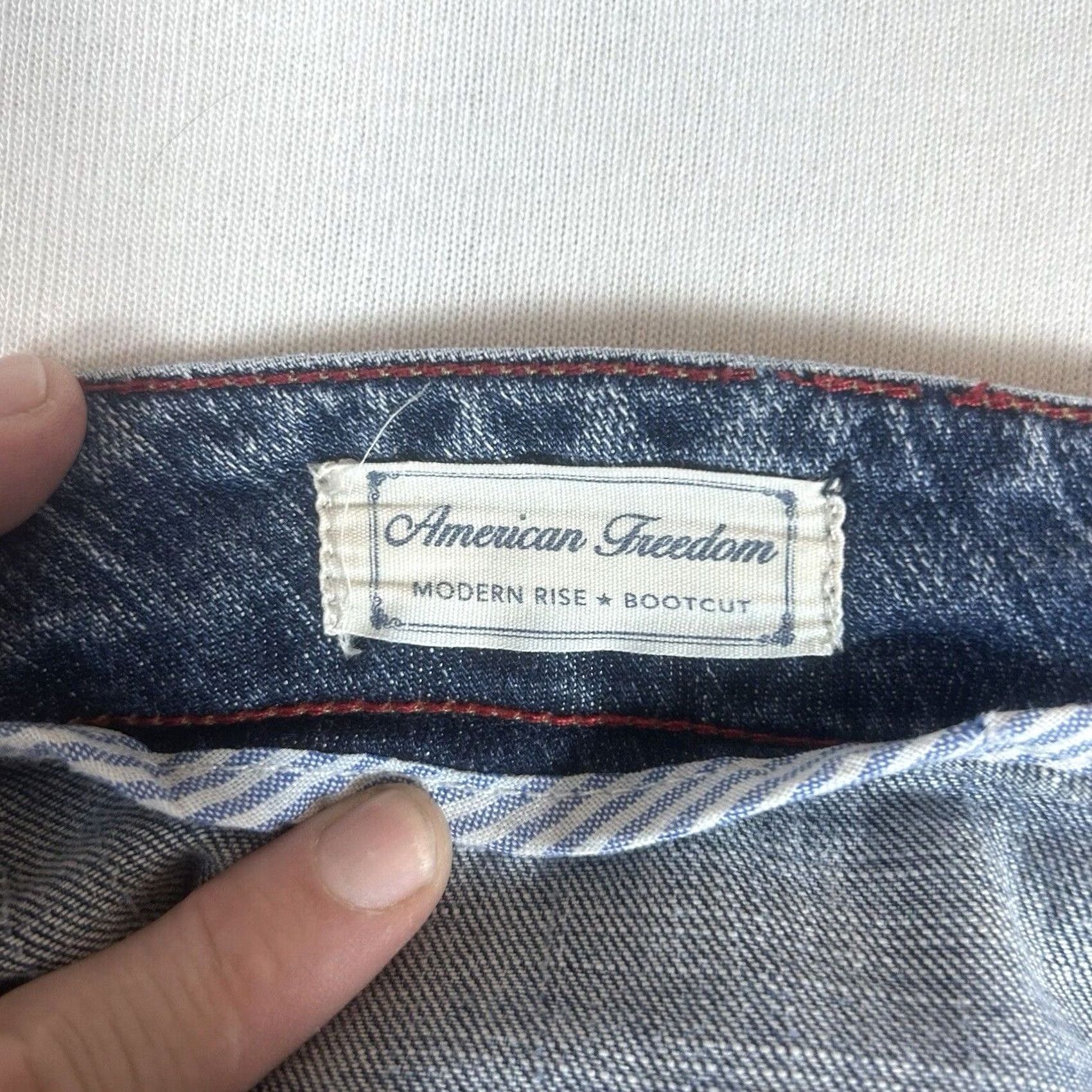 Tommy Hilfiger Tommy Hilfiger Jeans Bootcut Denim Blue 12 Womens Regular Mid Rise Comfort Pockets Zipper Logo Button Size 34" / US 12 / IT 48 - 5 Thumbnail