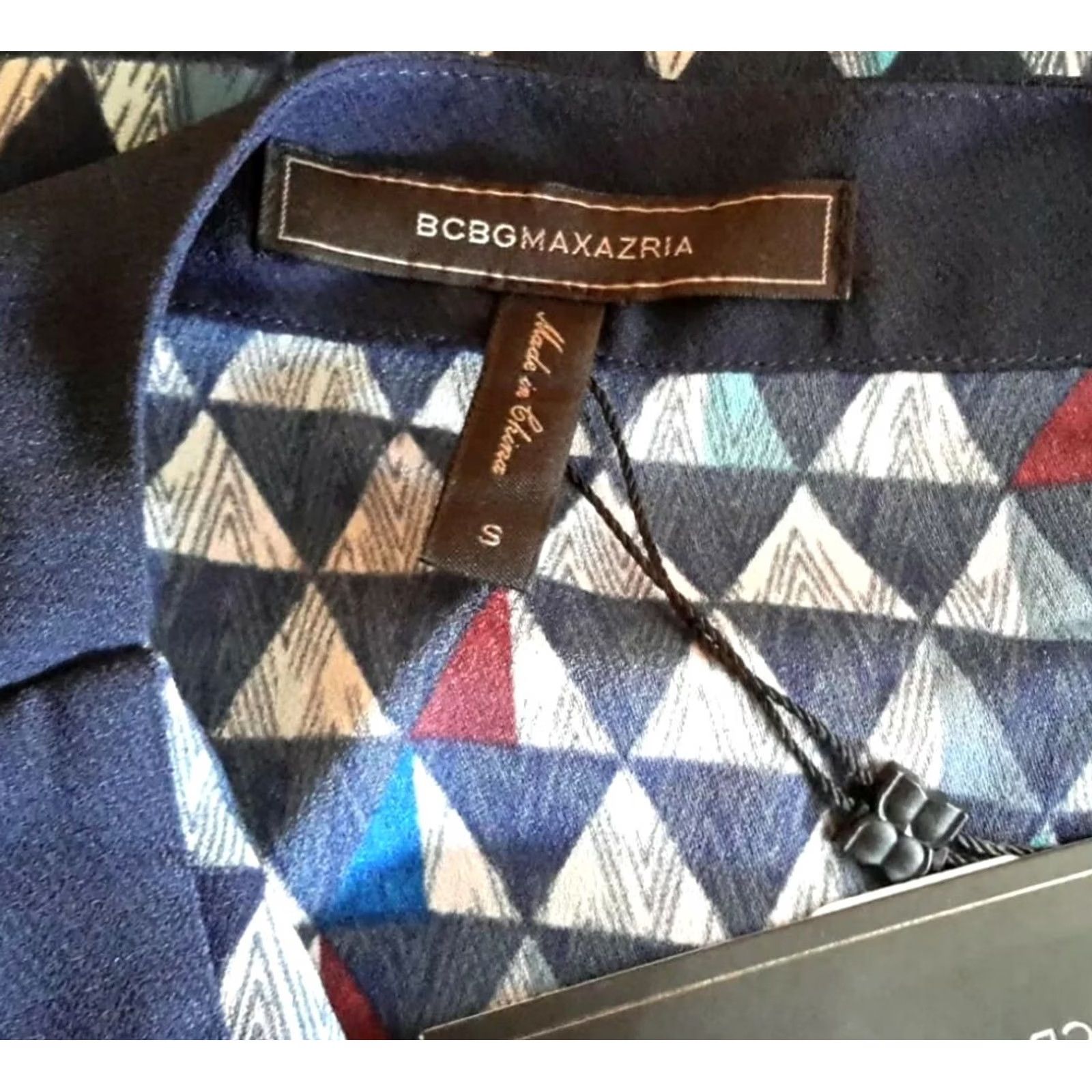 Bcbgmaxazria BCBGMAXAZRIA Dress Tunic Mini Triangle-Printed Blue Geometric V-Neck Long Sleeve NWT Small Women Size S / US 4 / IT 40 - 5 Thumbnail