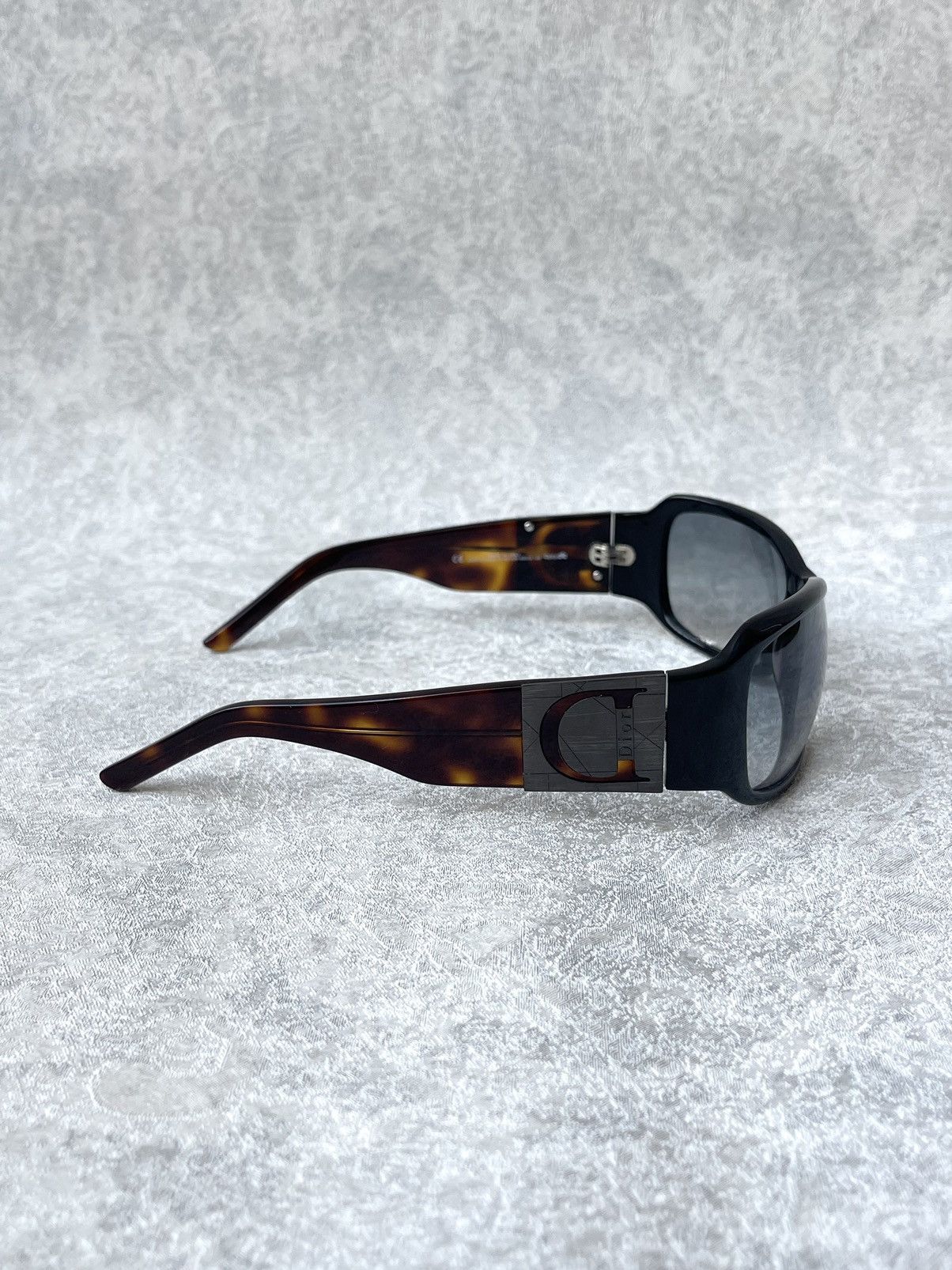 Dior Vintage Christian Dior Shaded 1S Tortoise Shield Sunglasses Size ONE SIZE - 11 Thumbnail