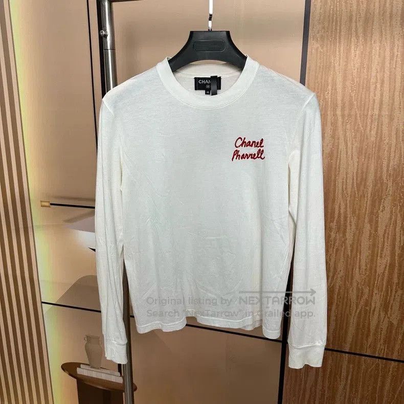 Chanel Chanel White Long Sleeve Graffiti T. Size US XS / EU 42 / 0 - 2 Thumbnail