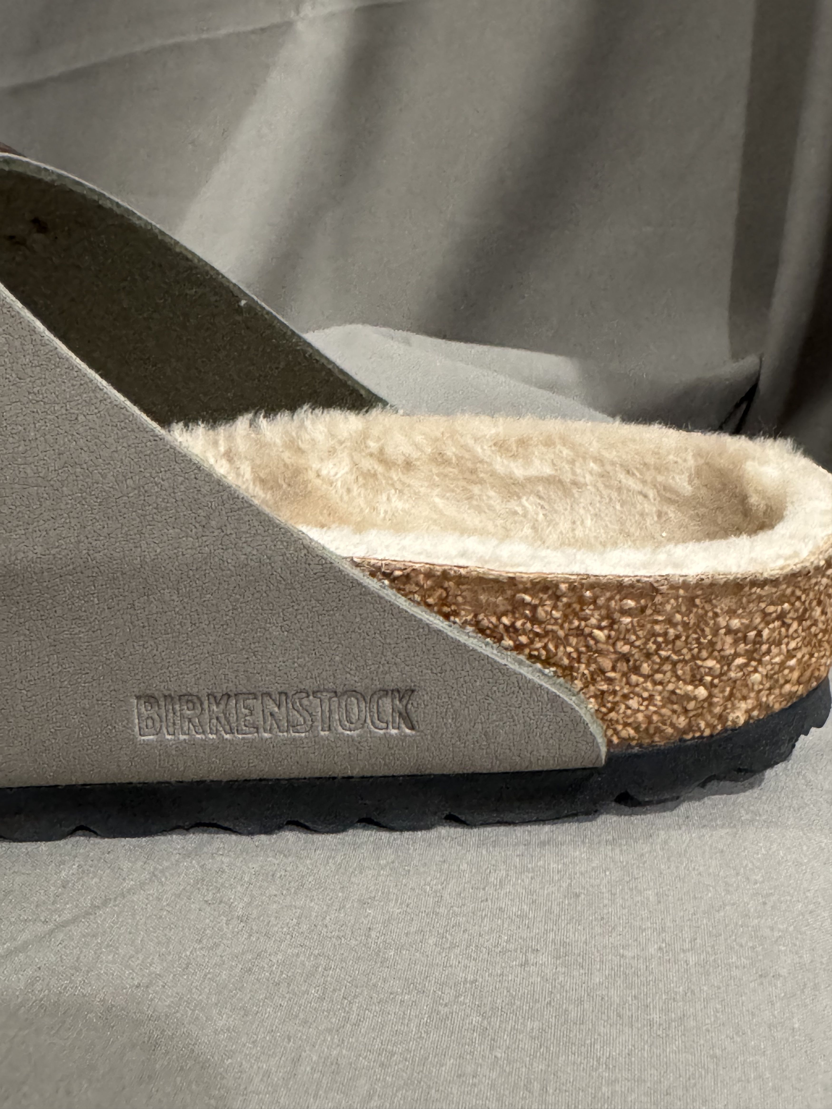 Birkenstock Birkenstock Shearling-Lined Arizona Sandals Adjustable Strap Size US 10 / EU 43 - 8 Thumbnail