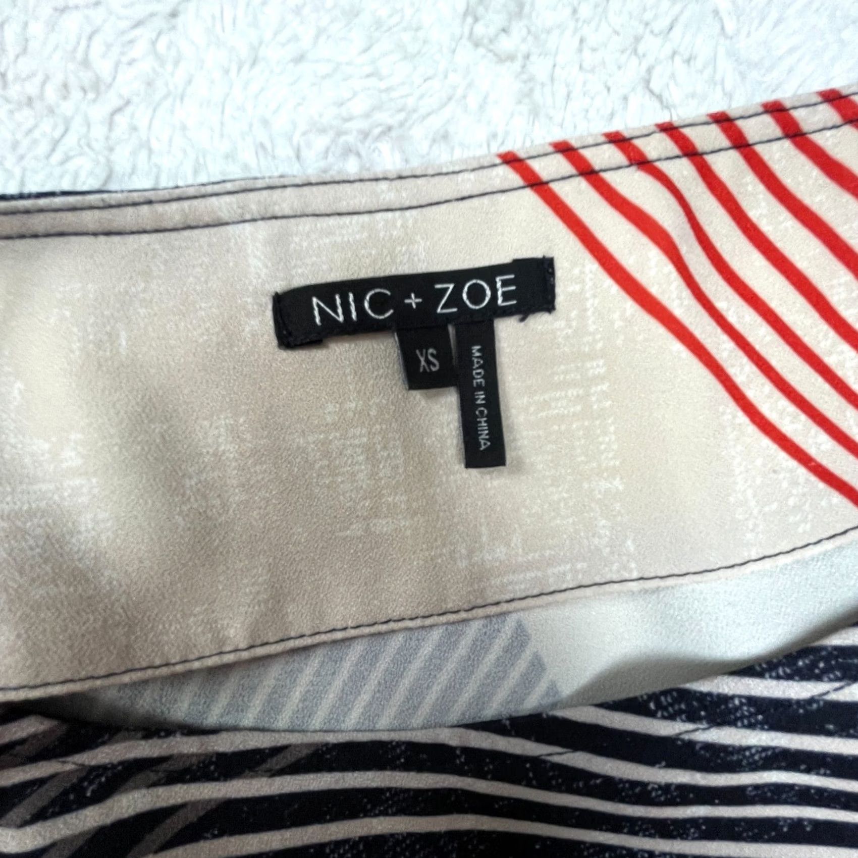 NIC+ZOE Nic+Zoe Blouse Womens XS Boat Neck Abstract Print 3/4 Sleeve Top Multicolor Size XS / US 0-2 / IT 36-38 - 5 Thumbnail