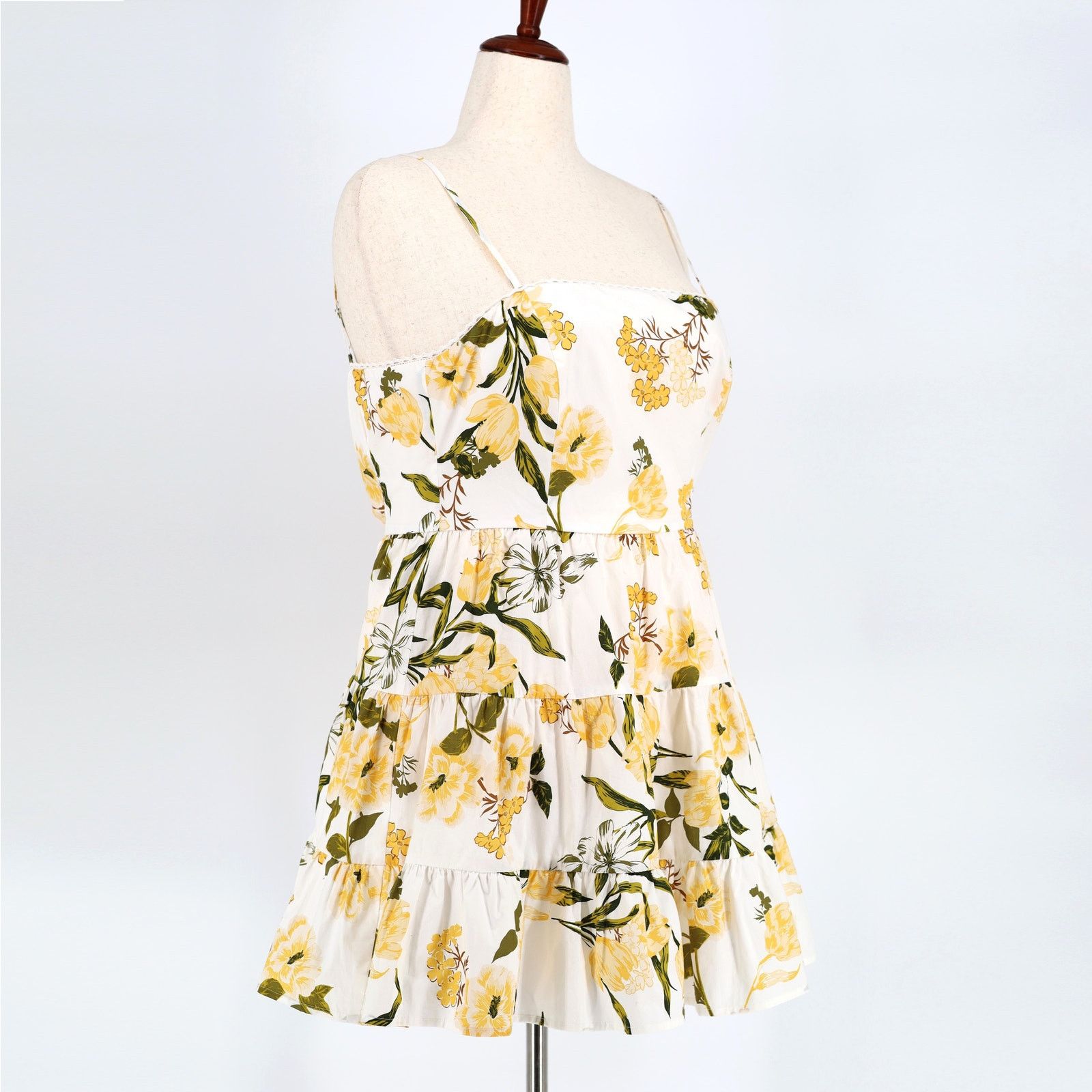 BB Dakota BB Dakota Women Ivory Floral Tiered Mini Dress Size US 10 Size L / US 10 / IT 46 - 4 Thumbnail