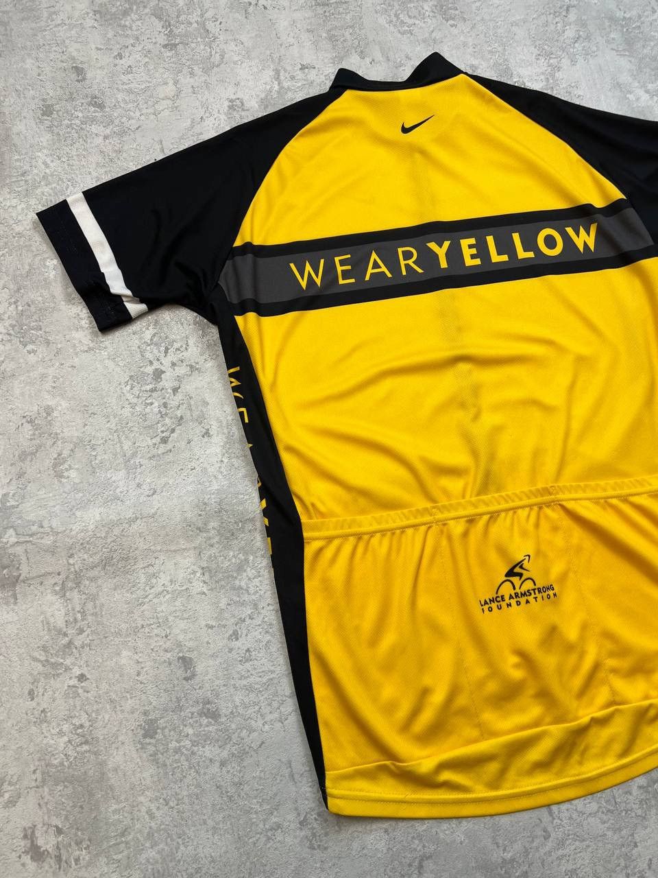 Nike Vintage Nike Livestrong Cycling Jersey Size US XL / EU 56 / 4 - 12 Thumbnail