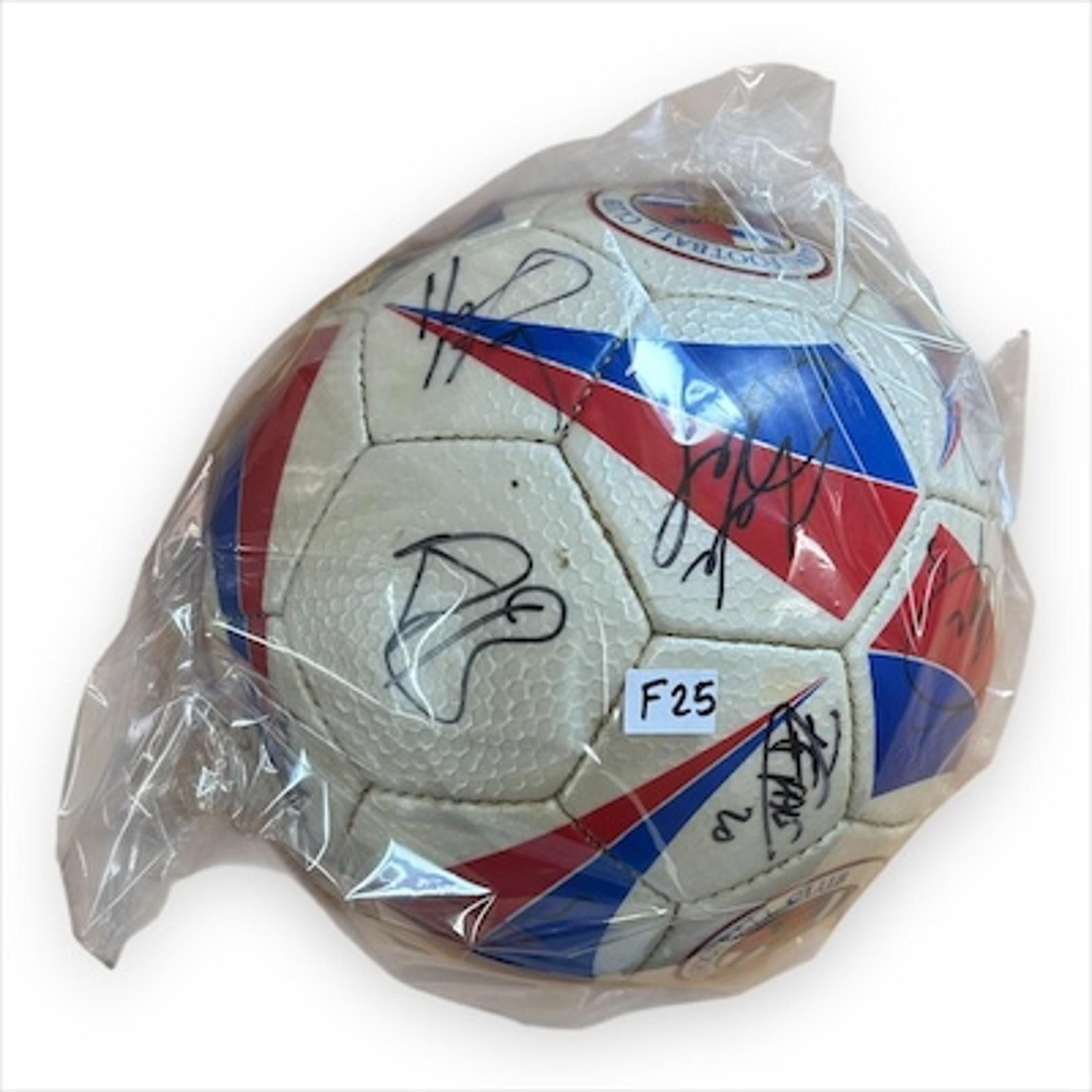 Designer Reading FC 2007 Squad Signed Official HYPRO Match ball (F25) Size ONE SIZE - 6 Thumbnail