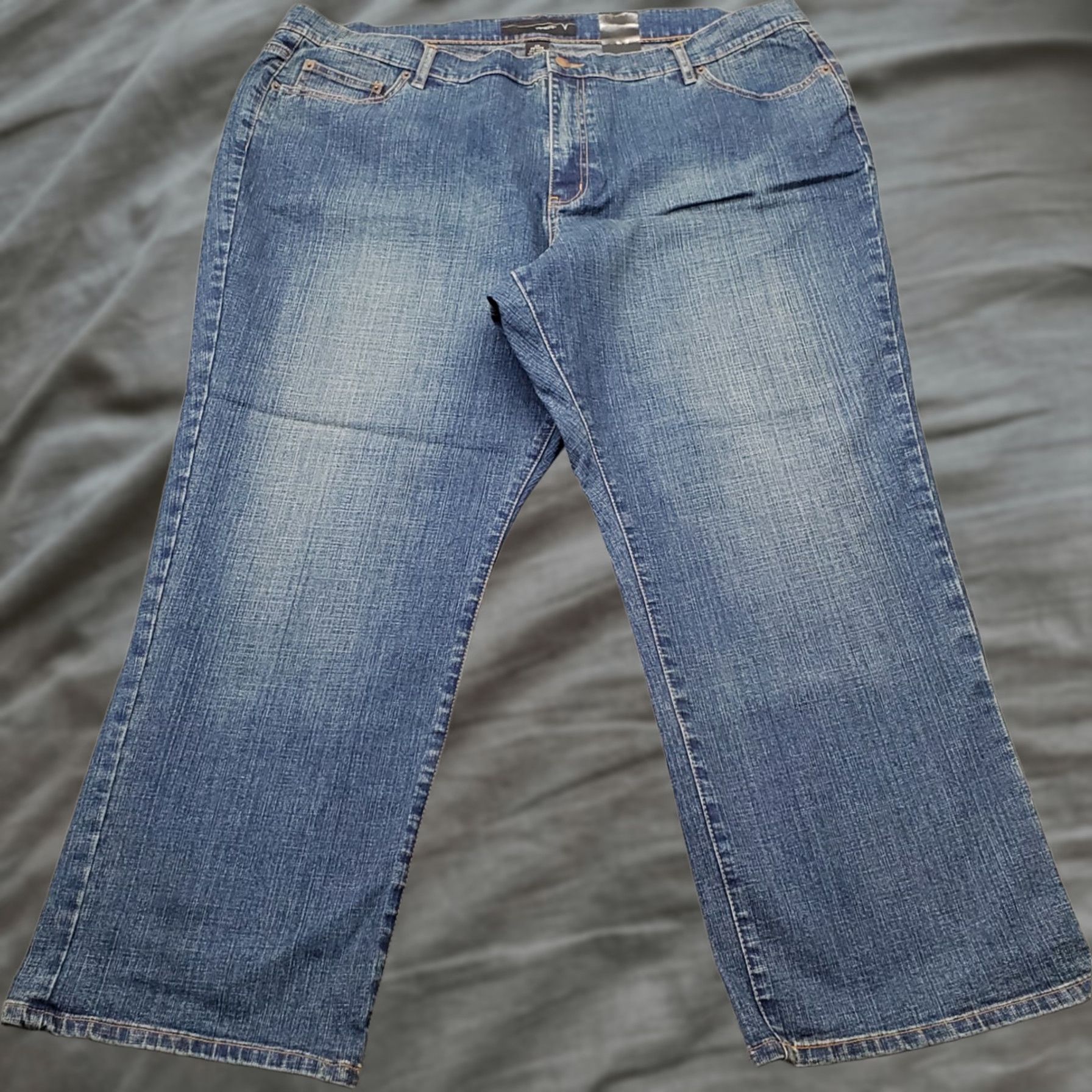 Denime Venezia Jeans Womens 26WP Blue Denim Straight 5-Pocket Petite Regular Size: 26WP Womens Color: Blue Grunge Style Low Waist Stretch Size 26" / US 2 / IT 38 - 1 Thumbnail