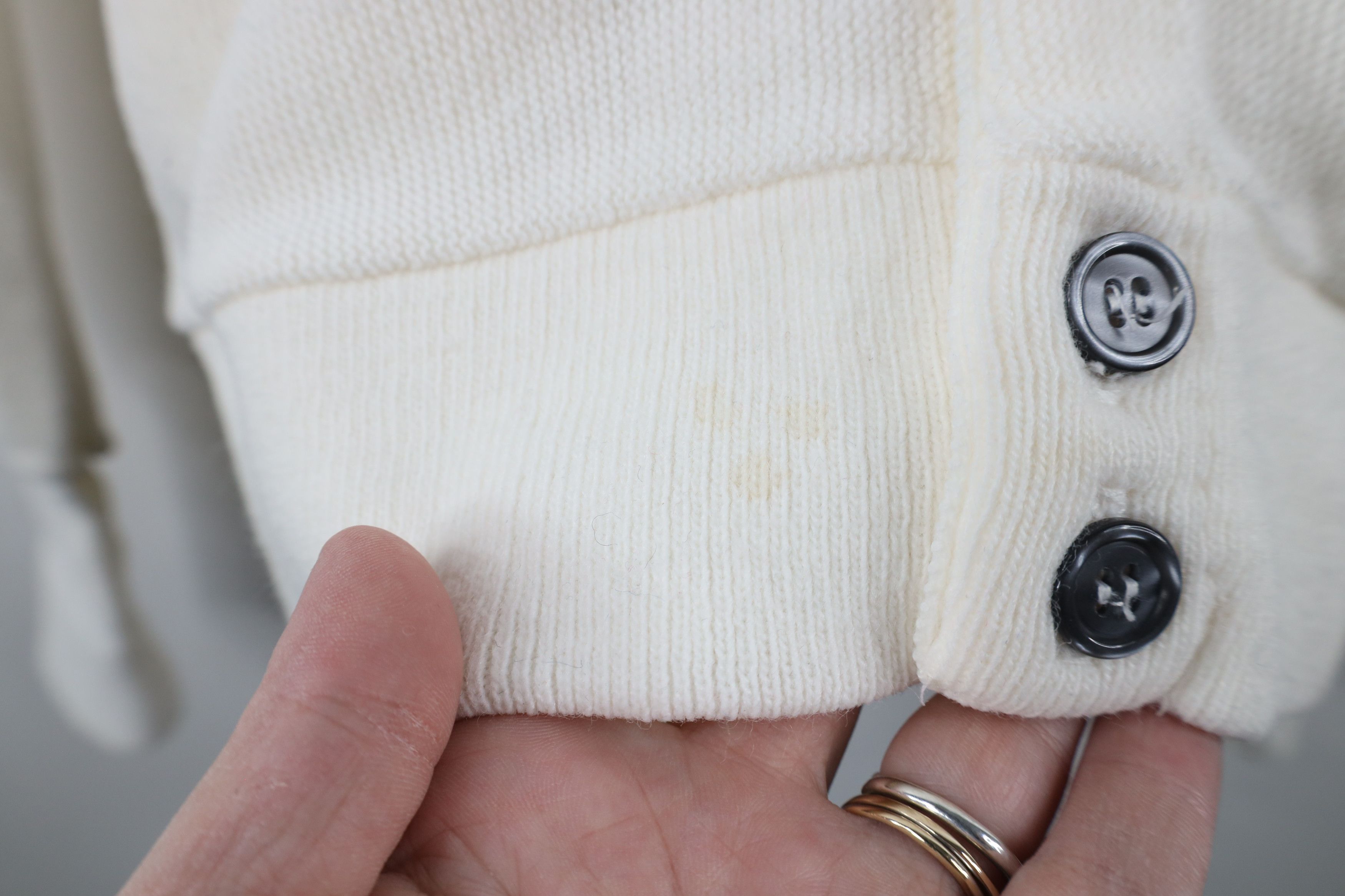 Vintage Vintage 70s Streetwear Blank Knit Cardigan Sweater White USA Size US XL / EU 56 / 4 - 6 Thumbnail