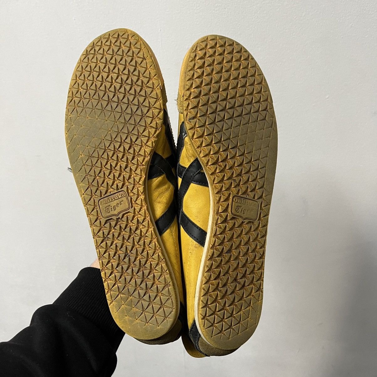 Asics Vintage Asics Onitsuka Tiger 66 Kill Bill Leather Sneakers Size US 8.5 / EU 41-42 - 10 Thumbnail