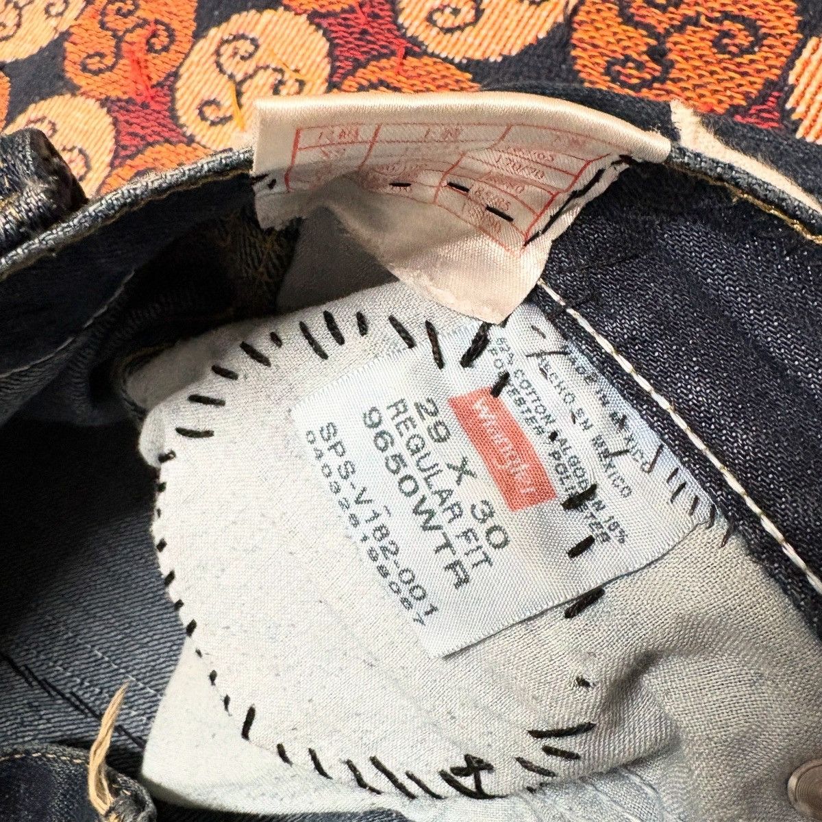 Wrangler Custom Handstitched Patch Collage Style Wrangler Jeans Size US 29 - 7 Thumbnail