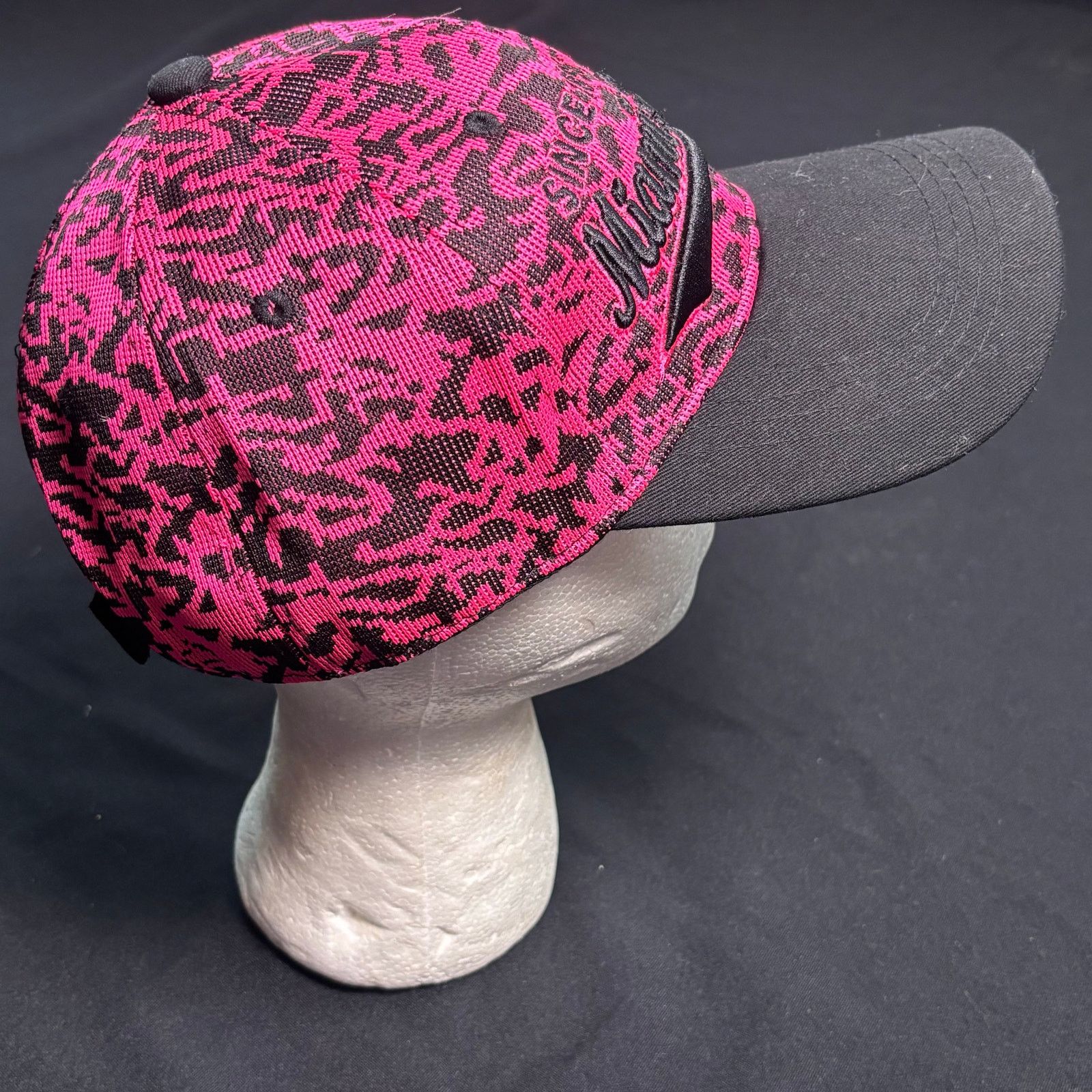 Other Pink & Black Miami Beach Hat Size ONE SIZE - 2 Thumbnail