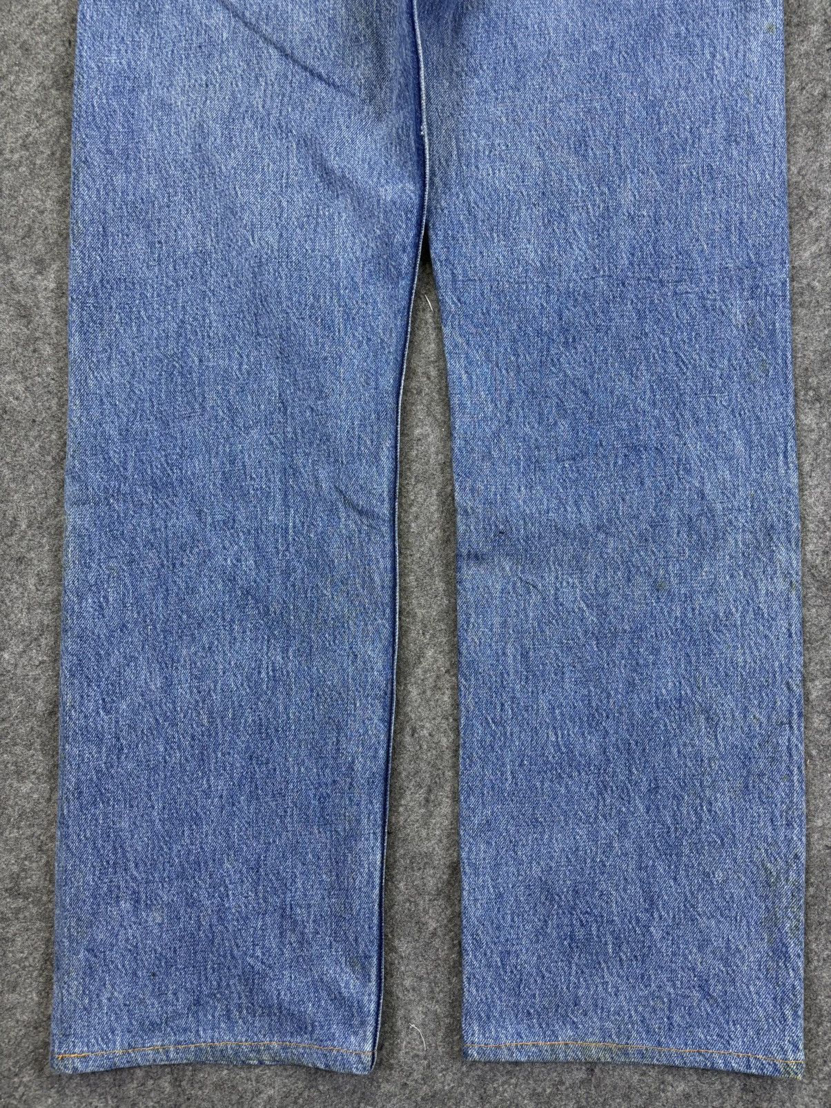 Levi's Vintage Levis 501 Original Cut Medium Wash Denim F966 Size US 31 - 12 Thumbnail