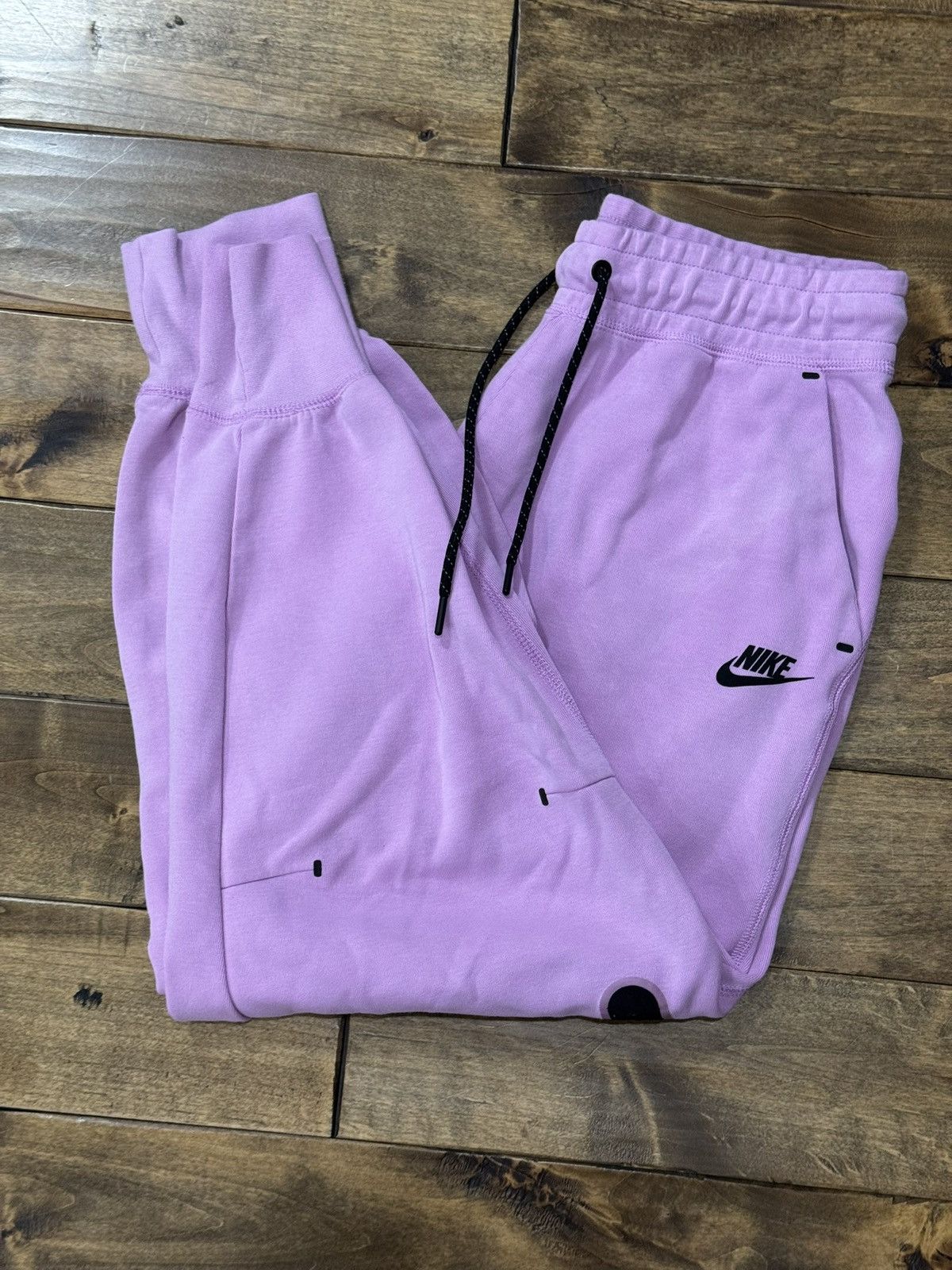 Nike Children Nike Tech Fleece joggers Size US 32 / EU 48 - 2 Thumbnail