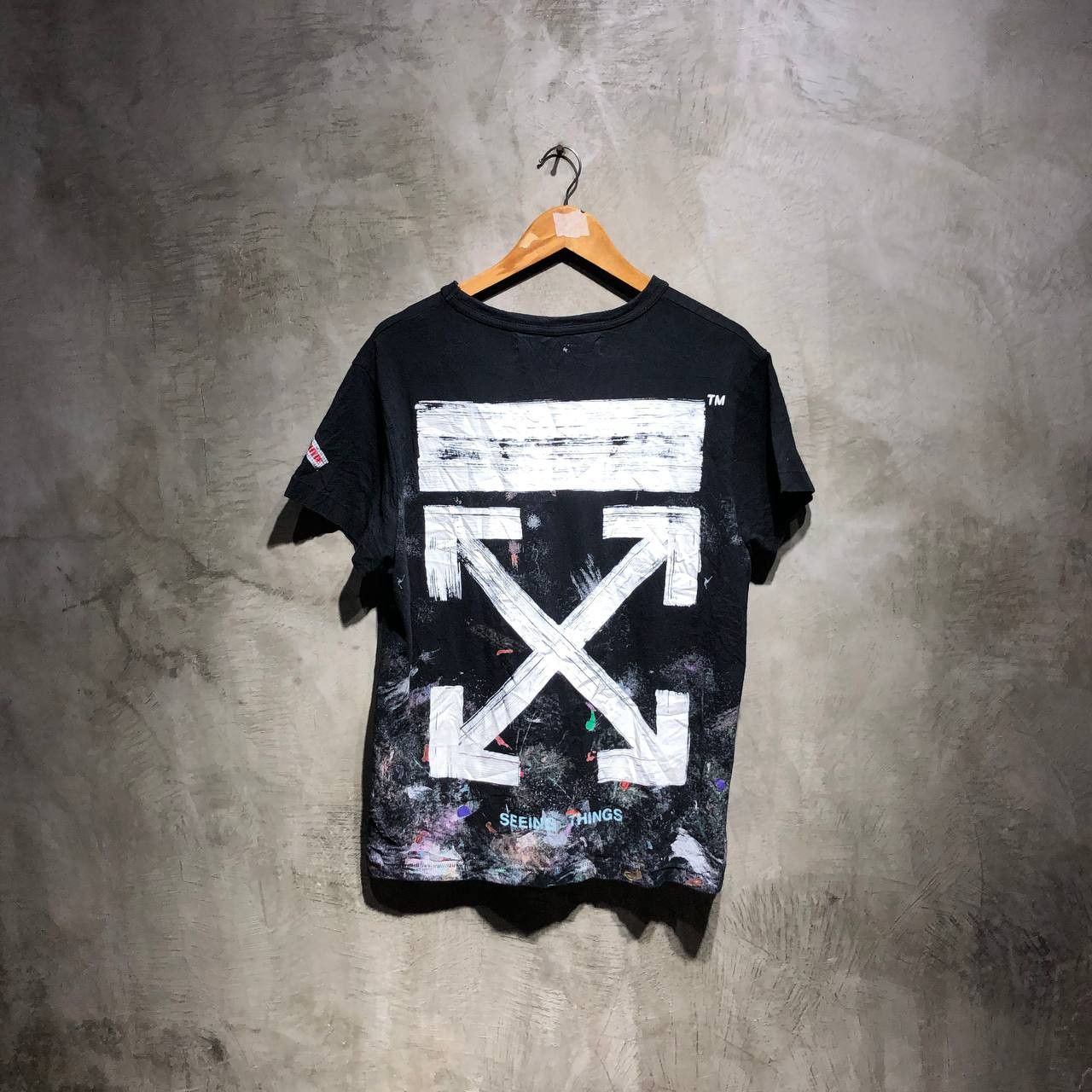 image of Off White Off-White Galaxy Arrows Tee in Black, Men's (Size Medium)