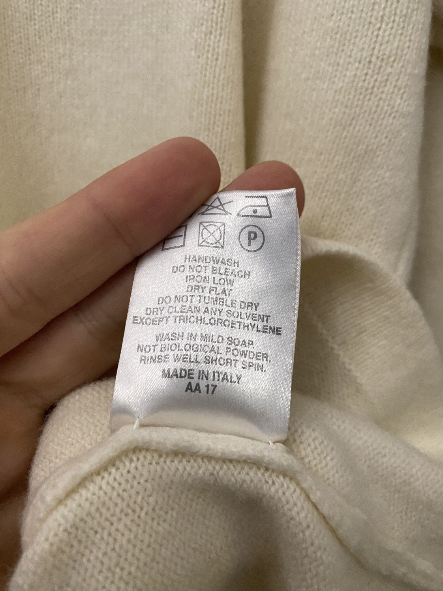 Burberry × Designer Burberry Sweater Nova Check Vintage Size US M / EU 48-50 / 2 - 6 Thumbnail