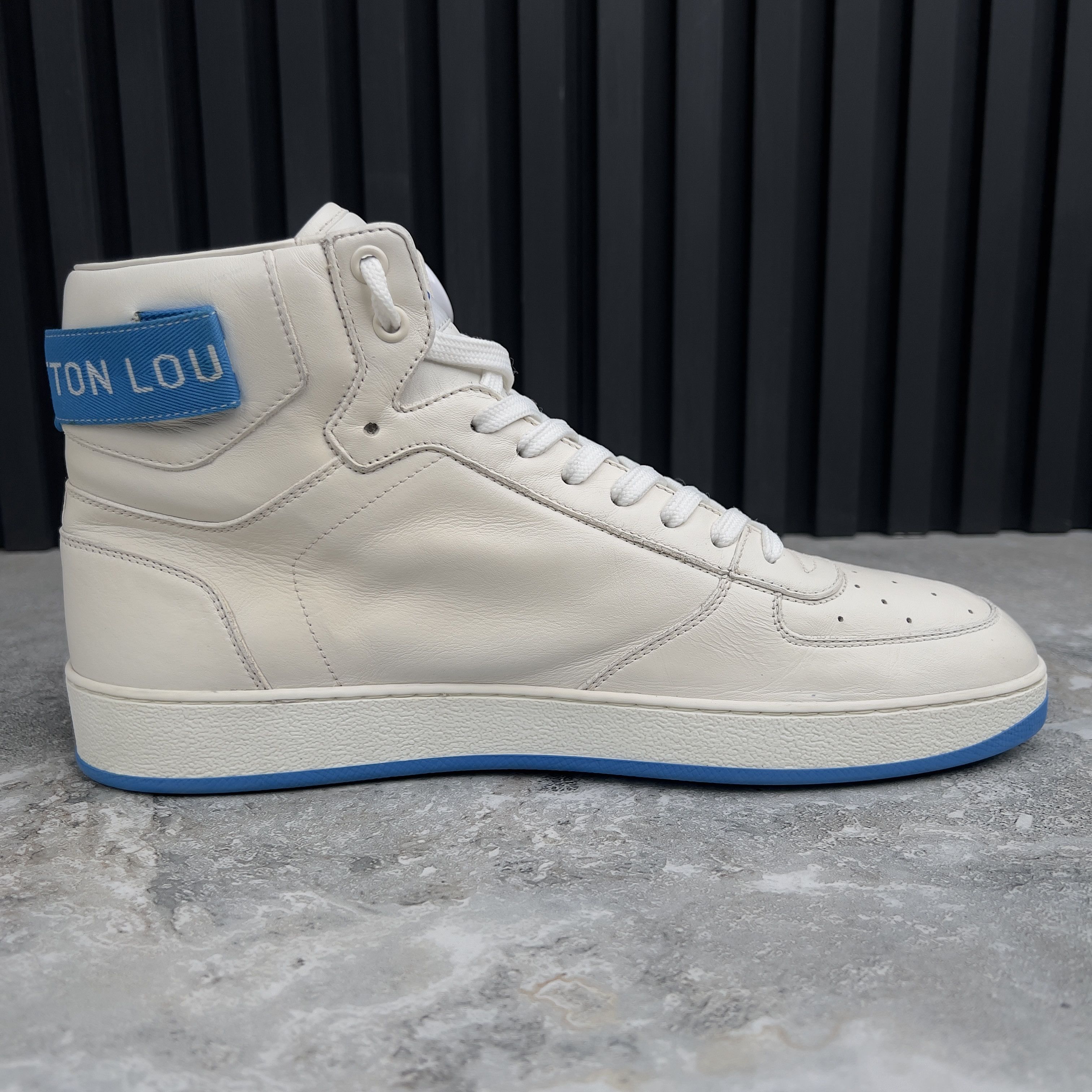 Louis Vuitton Louis Vuitton Rivoli High Top Sneakers Leather Size US 9 / EU 42 - 7 Thumbnail