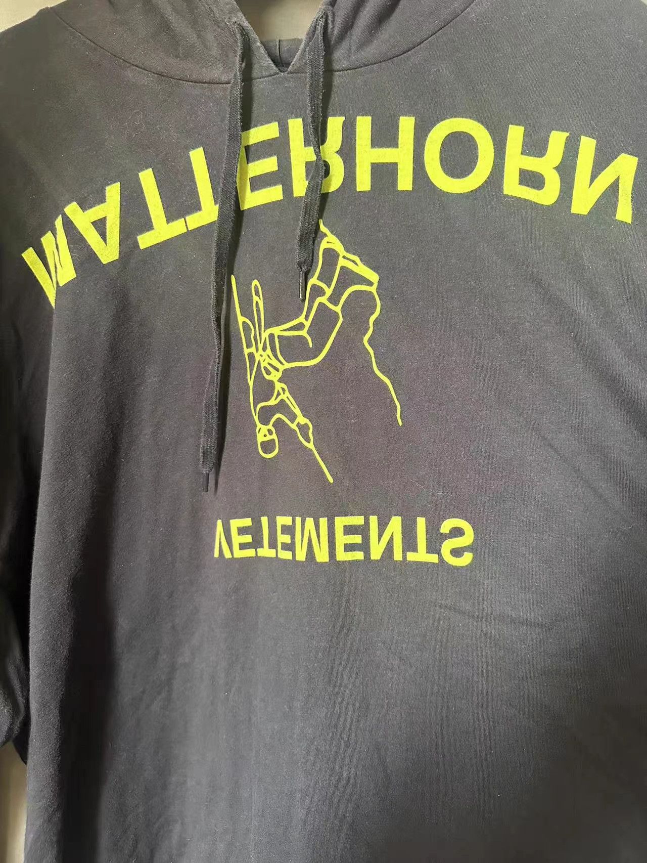 Vetements Vetements Lightweight Hoodie 18SS Upside Down Man Size US M / EU 48-50 / 2 - 3 Thumbnail