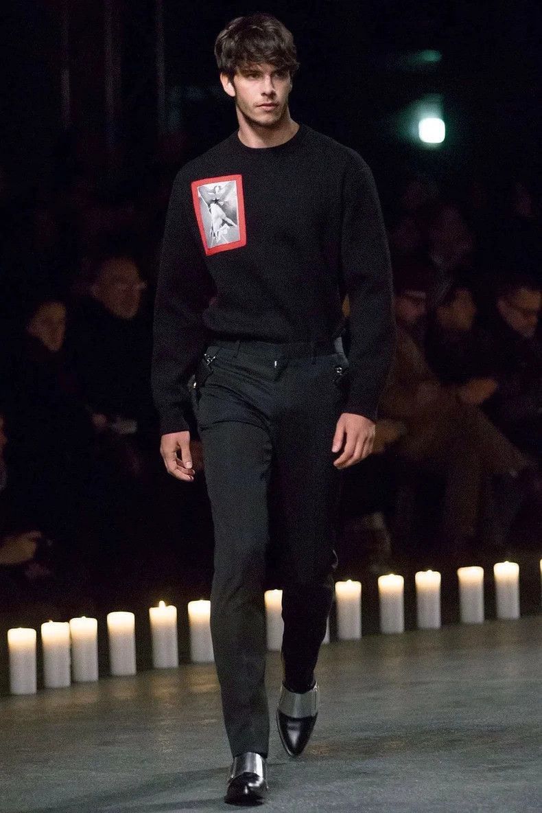 Givenchy Givenchy Givenchy Lambskin Wool Sweater with Patch -2507 Size US S / EU 44-46 / 1 - 2 Thumbnail