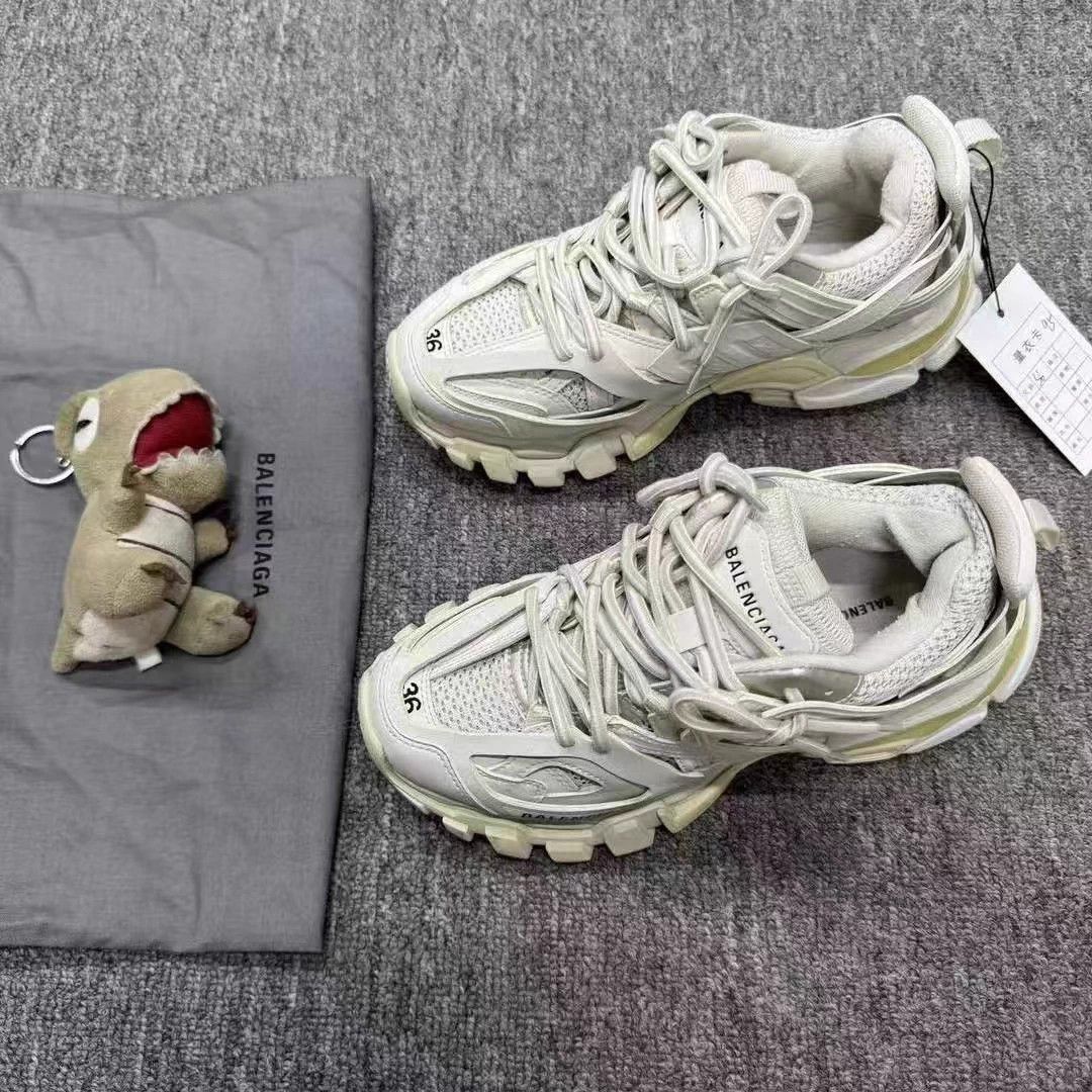 Balenciaga Balenciaga Track Mint White 36 Size US 5 / IT 35 - 1 Thumbnail