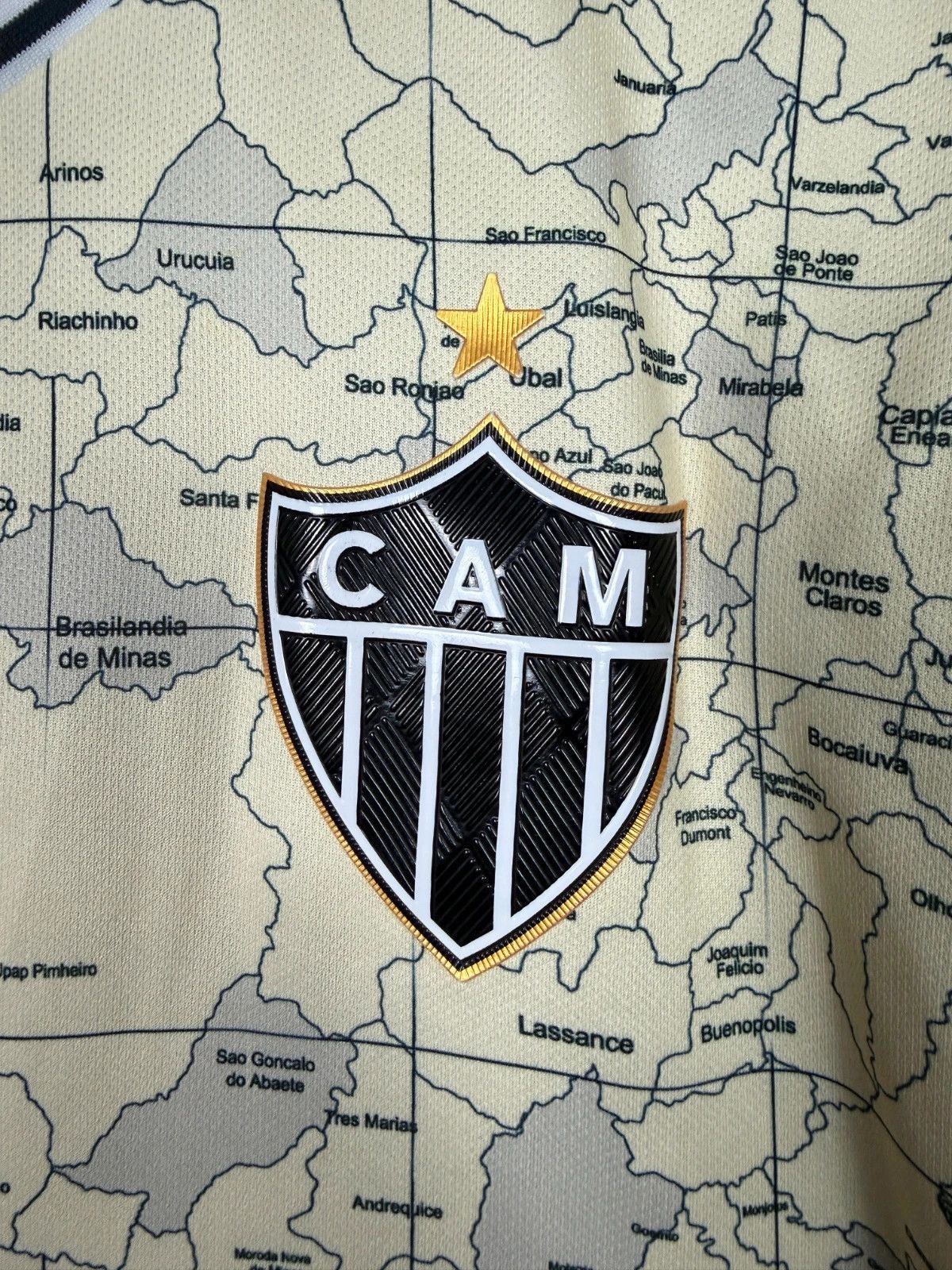 Le Coq Sportif Le Coq Sportif Atletico Mineiro Map Print T-Shirt Size US XL / EU 56 / 4 - 5 Thumbnail