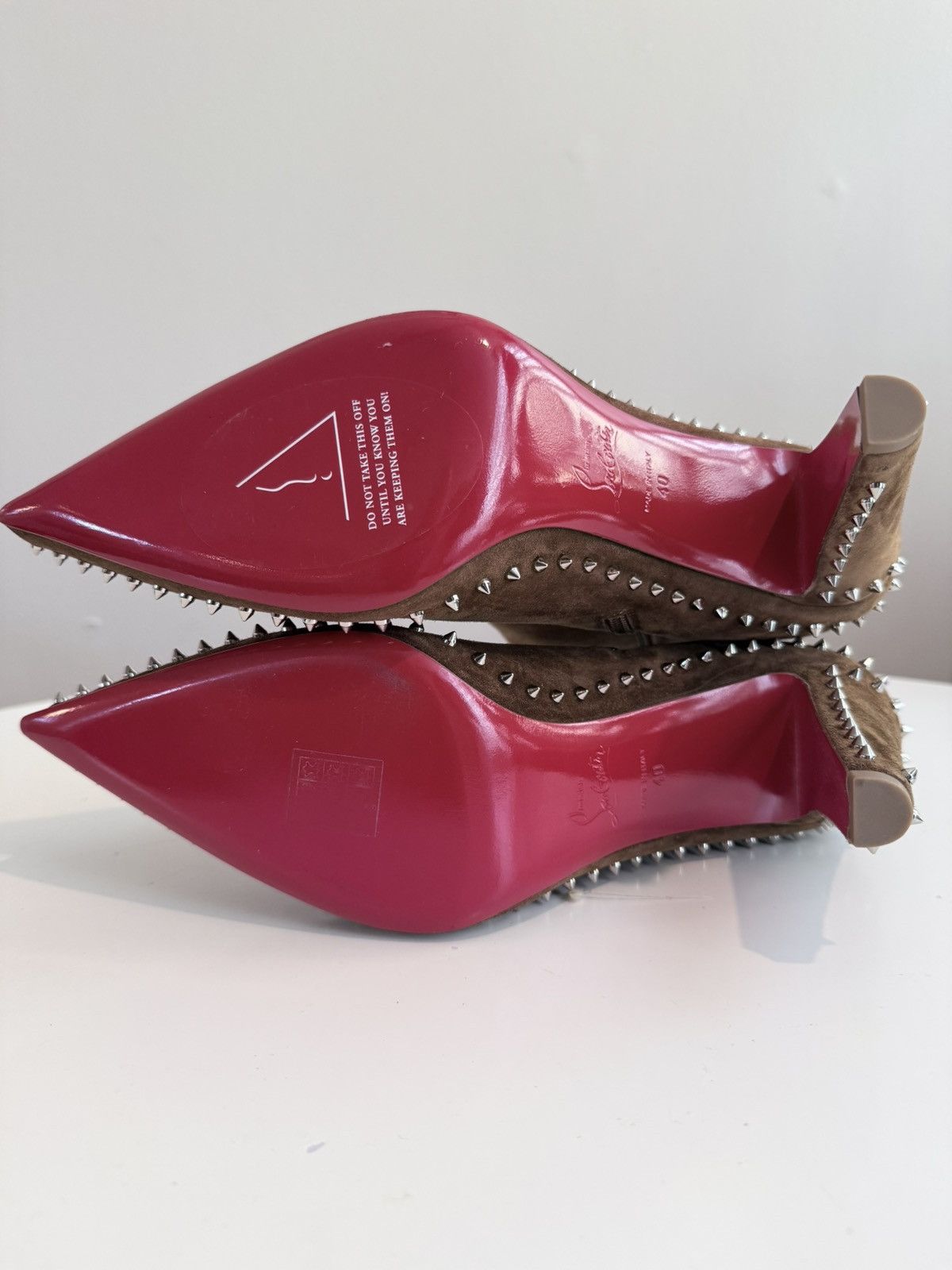 Christian Louboutin NEW UNWORN LOUBOUTIN Vidura studded suede ankle boots flaws Size US 10 / IT 40 - 15 Thumbnail