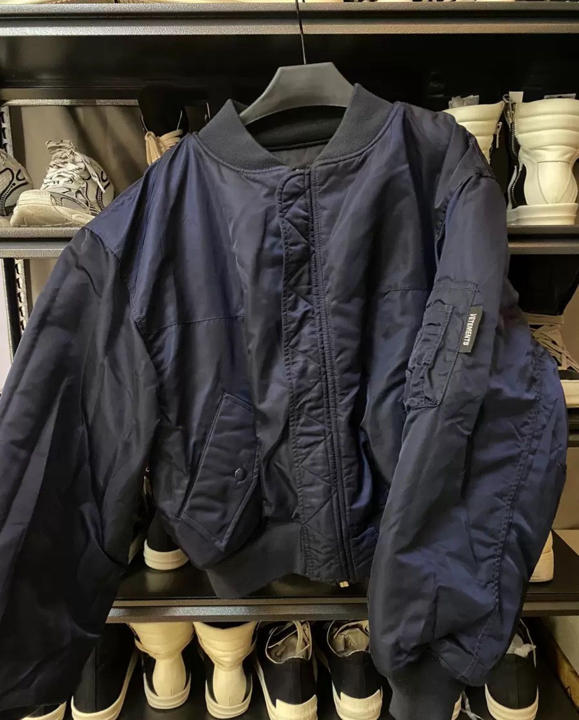 Vetements Vetements Alpha double-sided bomber manual cotton jacket Size US S / EU 44-46 / 1 - 3 Thumbnail