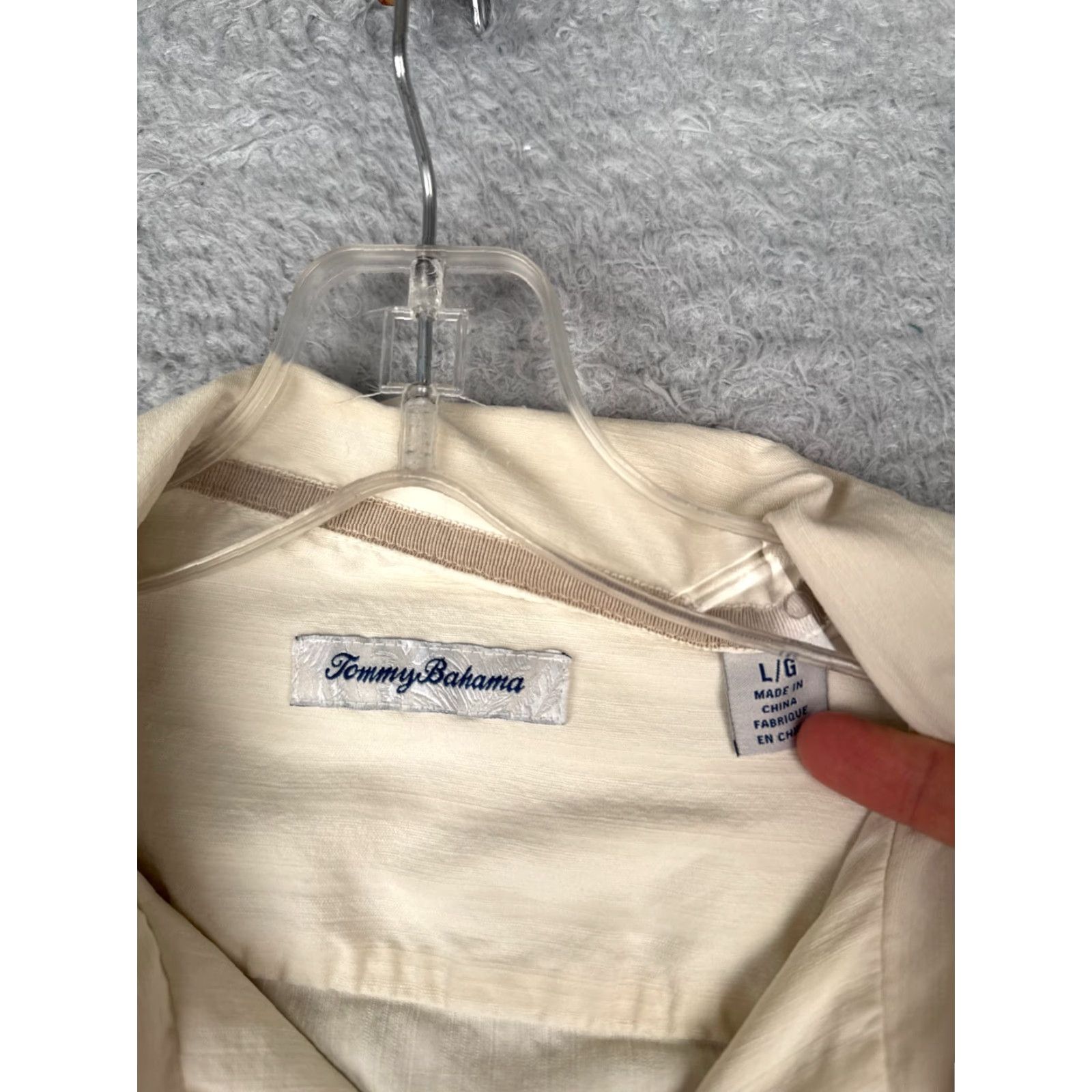 Tommy Bahama Tommy Bahama Shirt Men Large Ivory Embroidered Floral Silk Button-Up Hawaiian Beach Designer Size US L / EU 52-54 / 3 - 6 Thumbnail