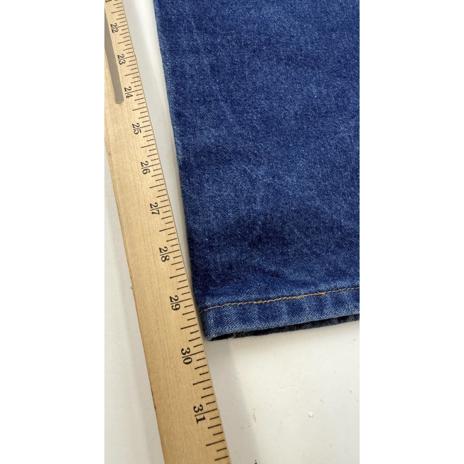 Wrangler VINTAGE Wrangler Denim Jeans Mens 38x31 Blue Cowboy Cut Bootcut Five Pocket Zipper Fly Wrangler Jeans Mens Medium Blue Cowbo y Cut Size US 38 / EU 54 - 7 Thumbnail