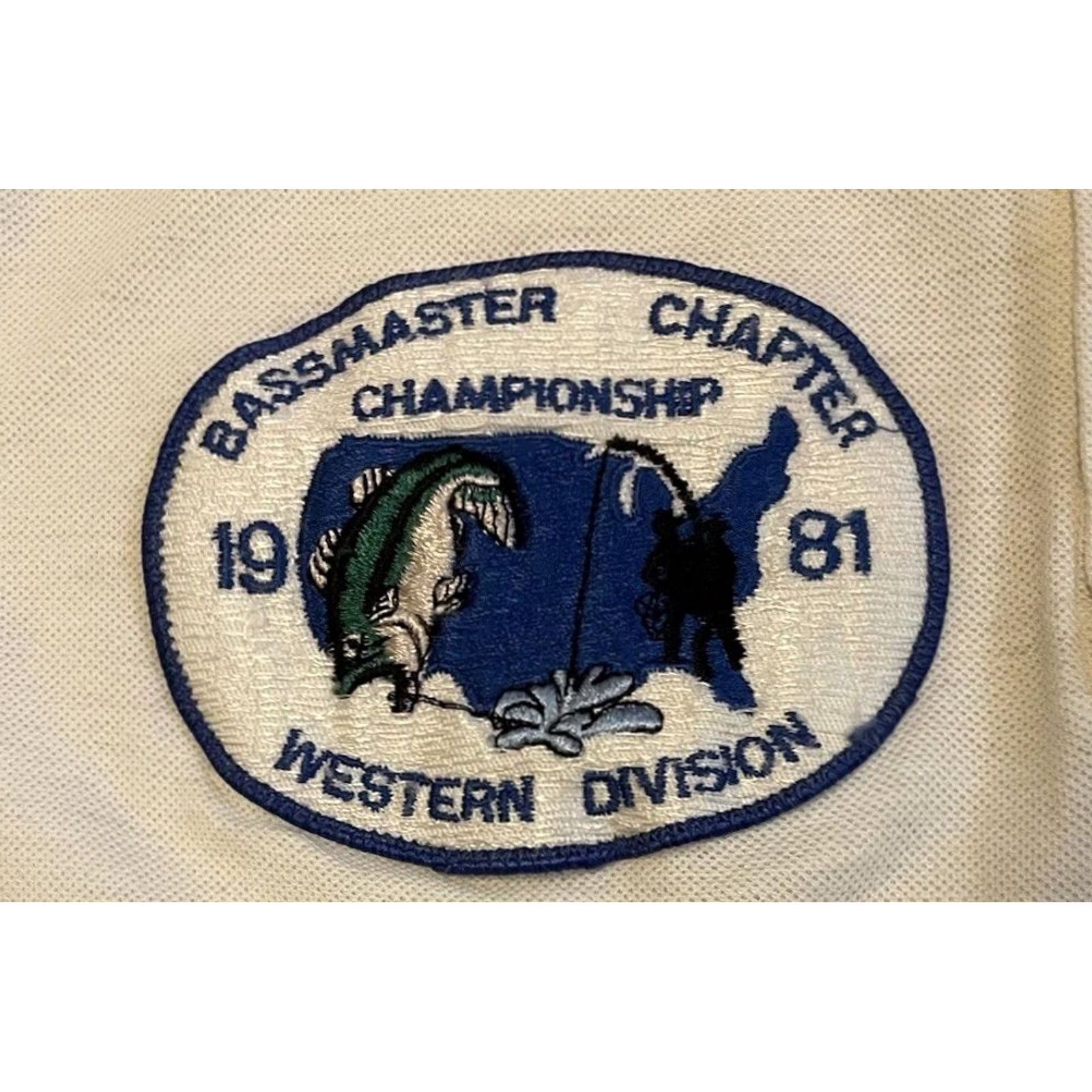 Vintage VINTAGE 80s Arizona Bassmaster Champion Polo Shirt S White Fishing Chain Stitch Size US S / EU 44-46 / 1 - 4 Thumbnail