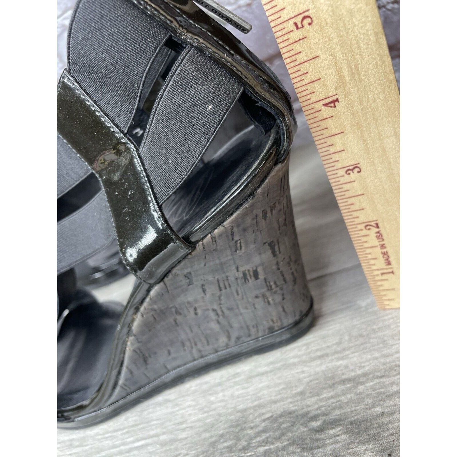 Donald Pliner Donald Pliner Black Patent Leather Back Zip Wedge Sandals Women Sz 8.5M US/39EU Size US 8.5 / IT 38.5 - 13 Thumbnail