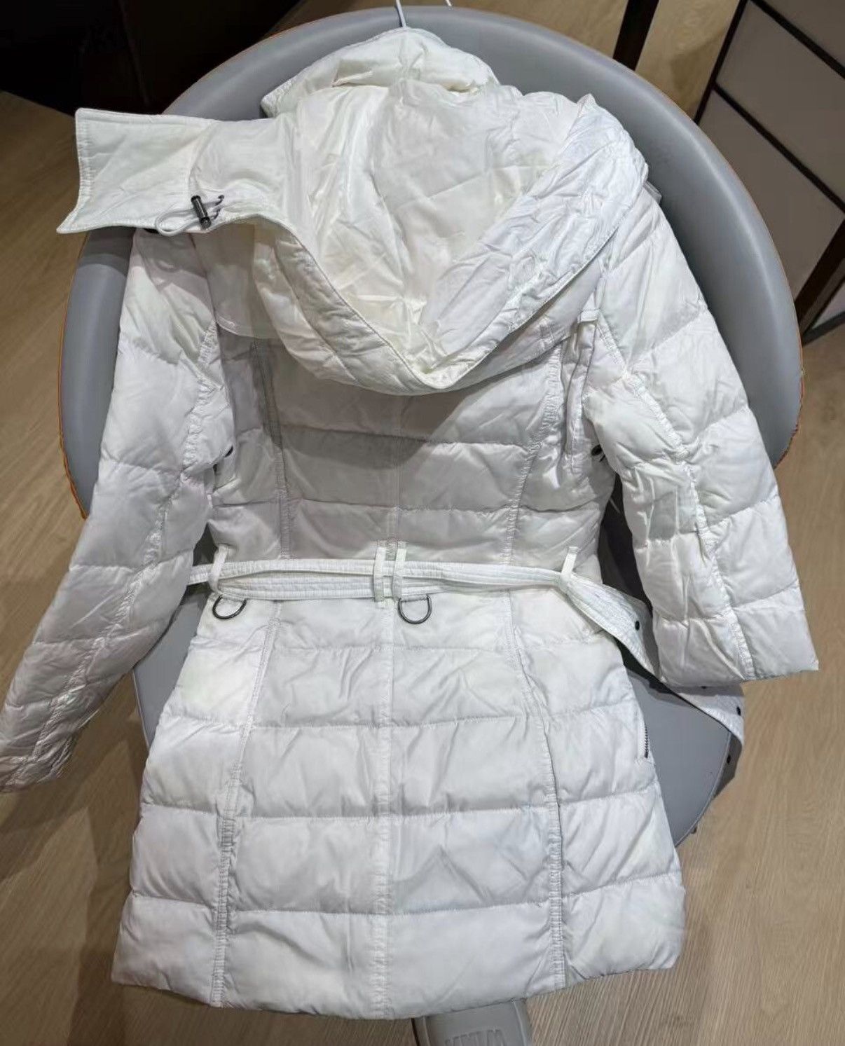 Burberry Burberry White Double-Breasted Long Down Jacket Size US XS / EU 42 / 0 - 2 Thumbnail