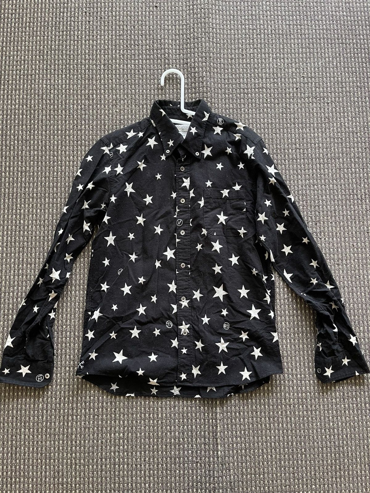 uniform experiment UE Star Print Shirt Size US M / EU 48-50 / 2 - 1 Thumbnail