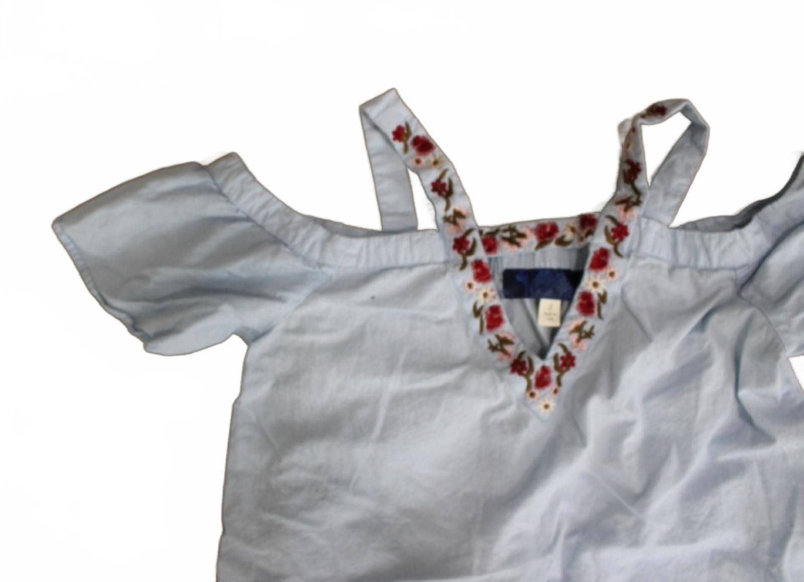 Other Light Blue Off-Shoulder Top w Floral Embroidered V-Neck S Size S / US 4 / IT 40 - 1 Thumbnail