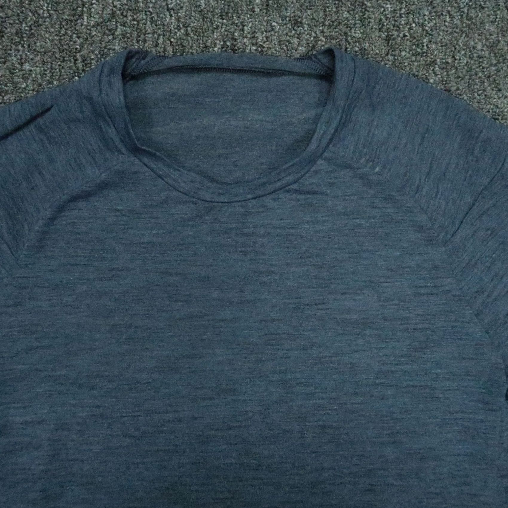 Lululemon Lululemon Pullover Mens M Blue Surge Warm Crew Long Sleeve Activewear Casual Travel Athletic Breathable Lightweight Moisture Wicking 80s? Size US M / EU 48-50 / 2 - 2 Thumbnail