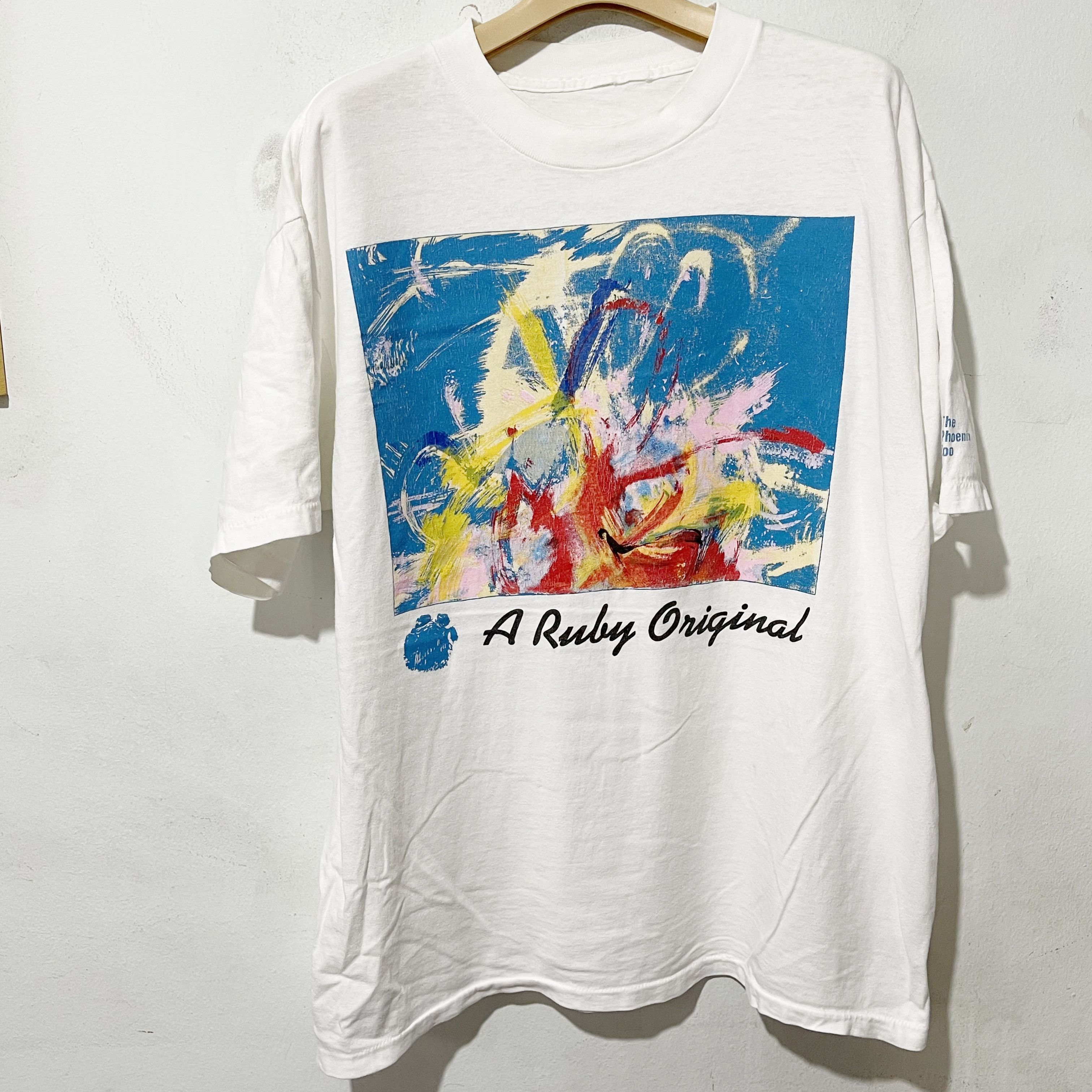 Vintage Vintage 90s “A Ruby Original” Abstract Art T-Shirt Size US L / EU 52-54 / 3 - 1 Thumbnail