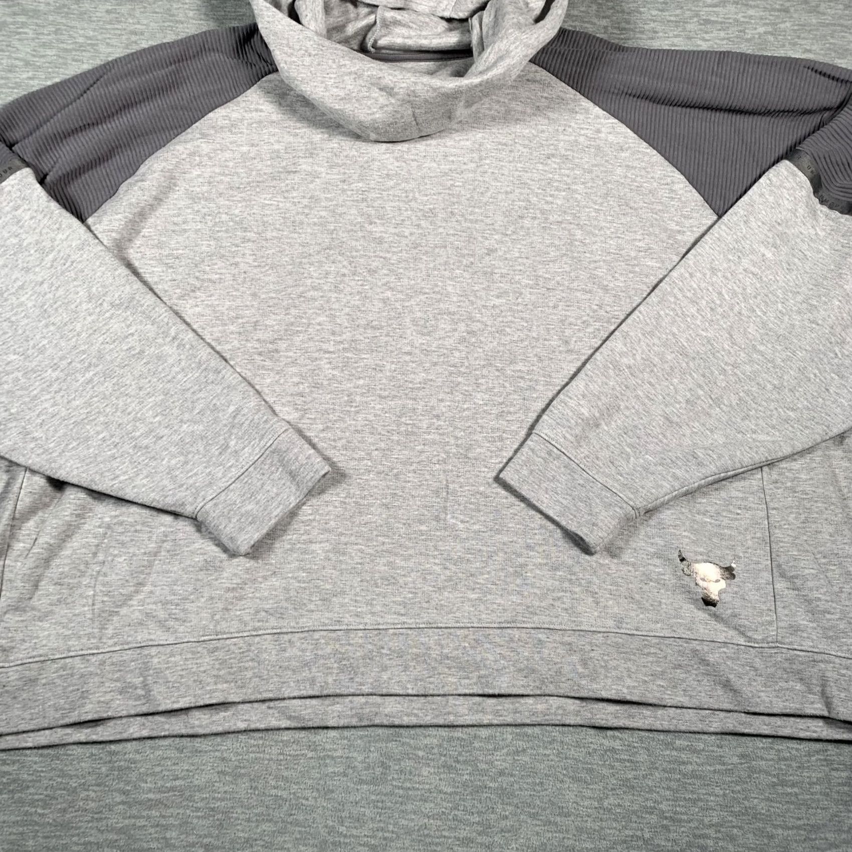 Under Armour VINTAGE Under Armour Hoodie Mens Small Gray Project Rock All Day Hustle Loose Fleece Size US S / EU 44-46 / 1 - 3 Thumbnail