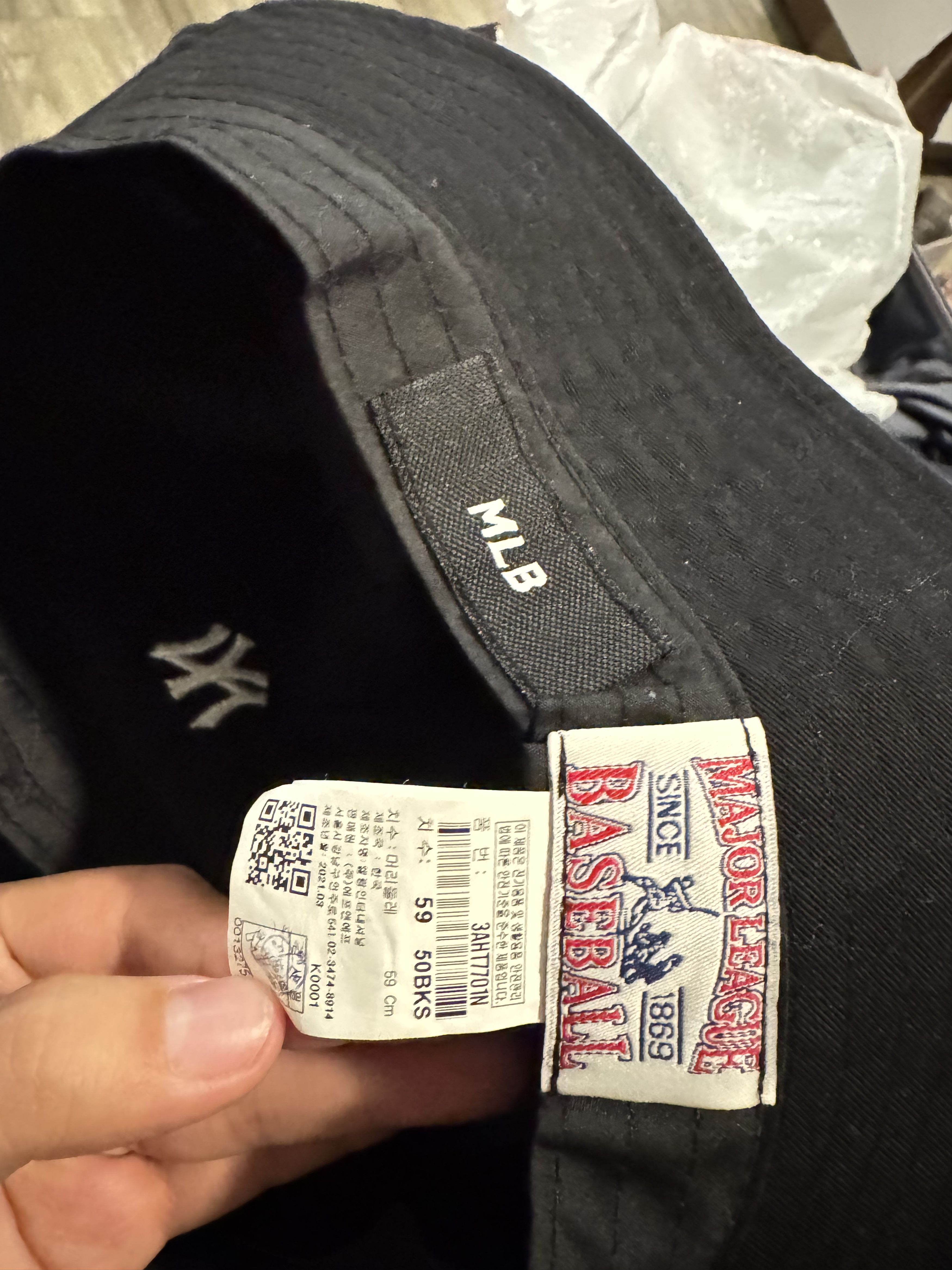New York Yankees MLB NYC Bucket Hat Size ONE SIZE - 2 Thumbnail